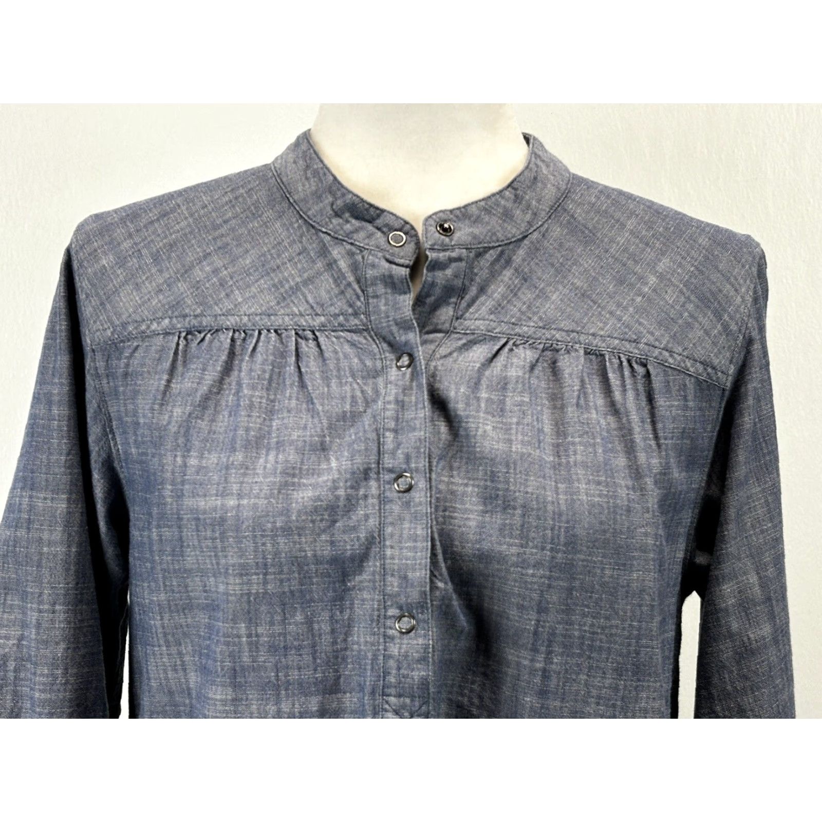Patagonia Patagonia Organic Cotton Shift Dress 4 Blue Pockets Short No Belt Snap Front Bag? Size 27" / US 4 / IT 40 - 5 Thumbnail
