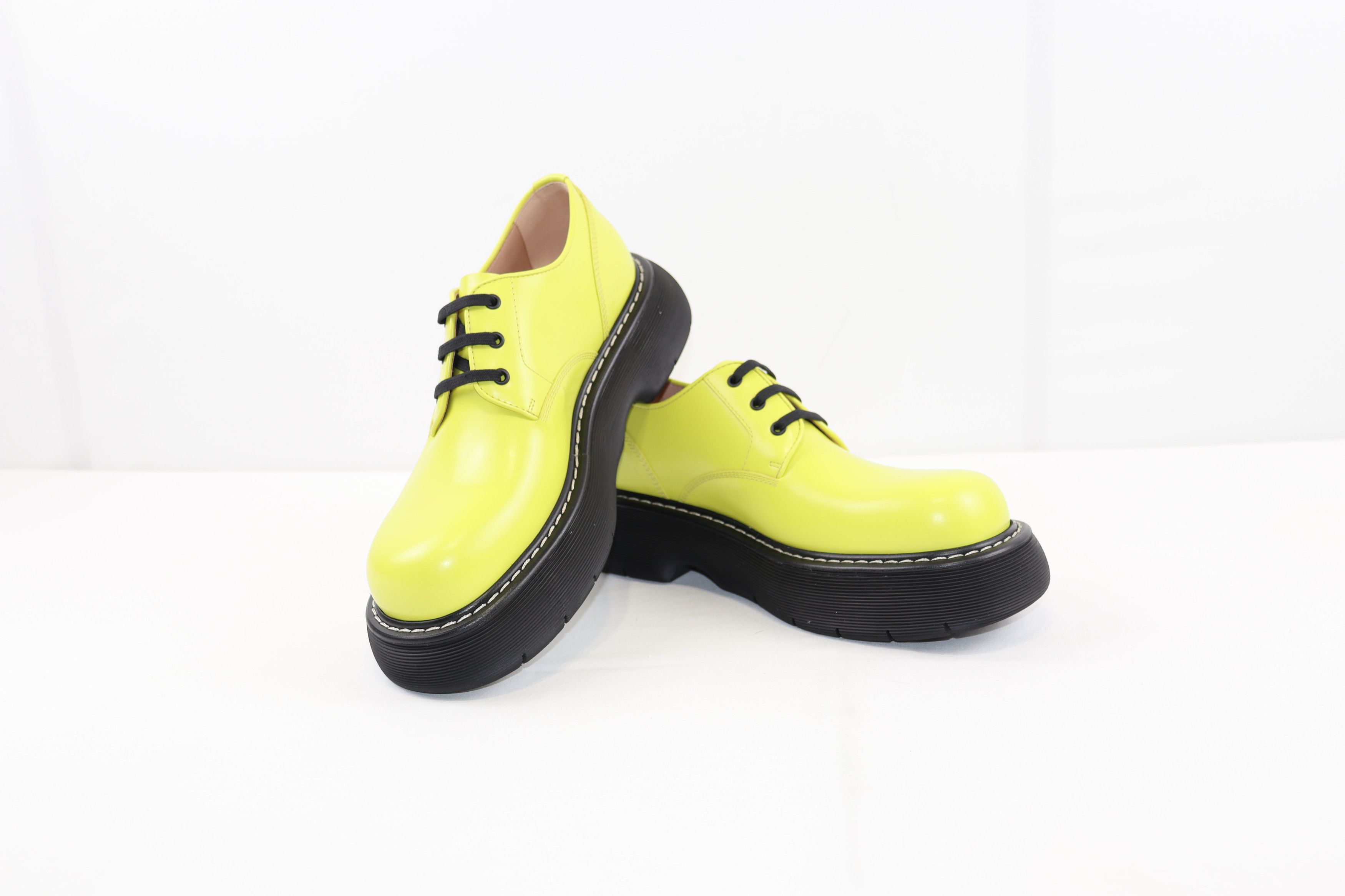 Bottega Veneta o1rshd1 Swell Lace up Calfskin Gloss Vinyl Boots Kiwi/Black Size US 10 / EU 43 - 9 Thumbnail
