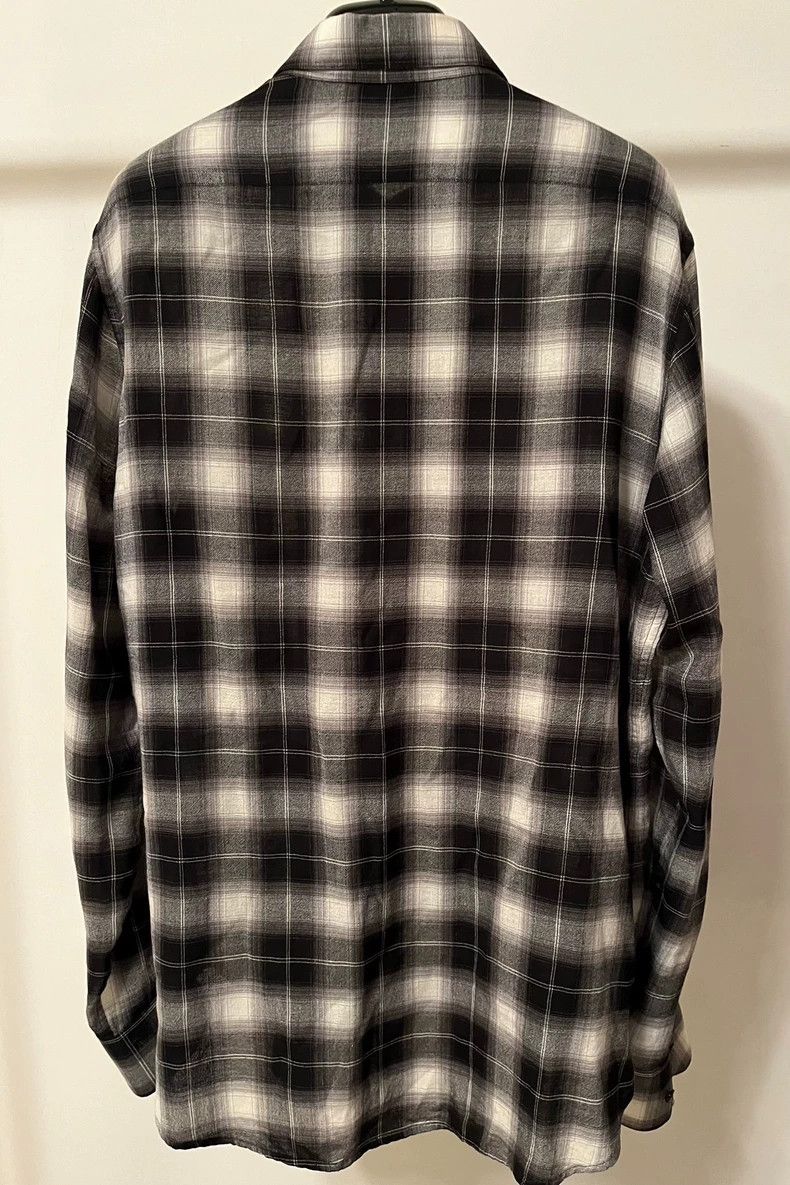 Yves Saint Laurent Saint LaruentBlack and white plaid shirt 2502-Nextarrow Size US XXS / EU 40 - 2 Thumbnail