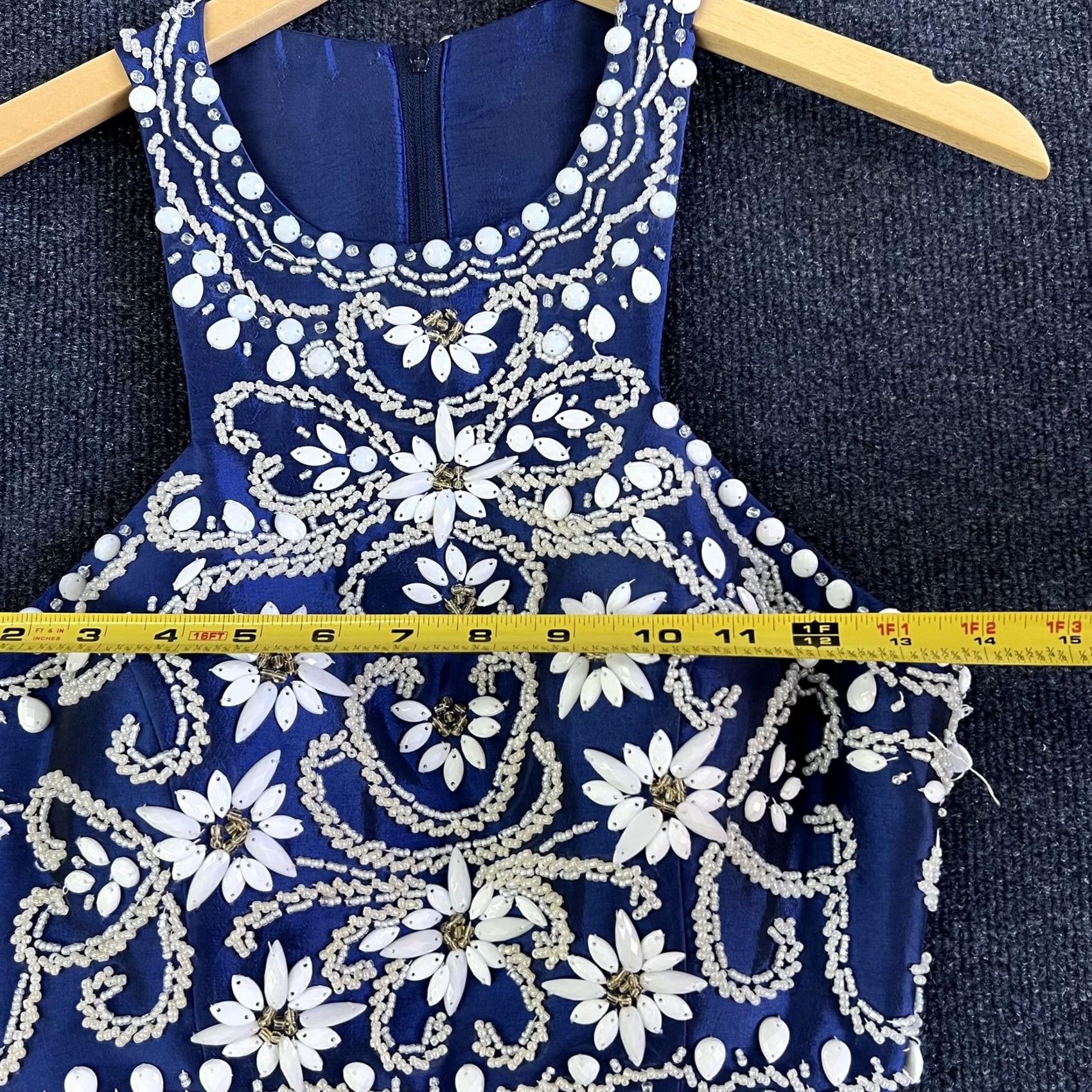 Vintage VINTAGE Embellished Crop Shirt Womens Small Blue Beaded Floral Formal Halter Top Size XS / US 0-2 / IT 36-38 - 4 Thumbnail