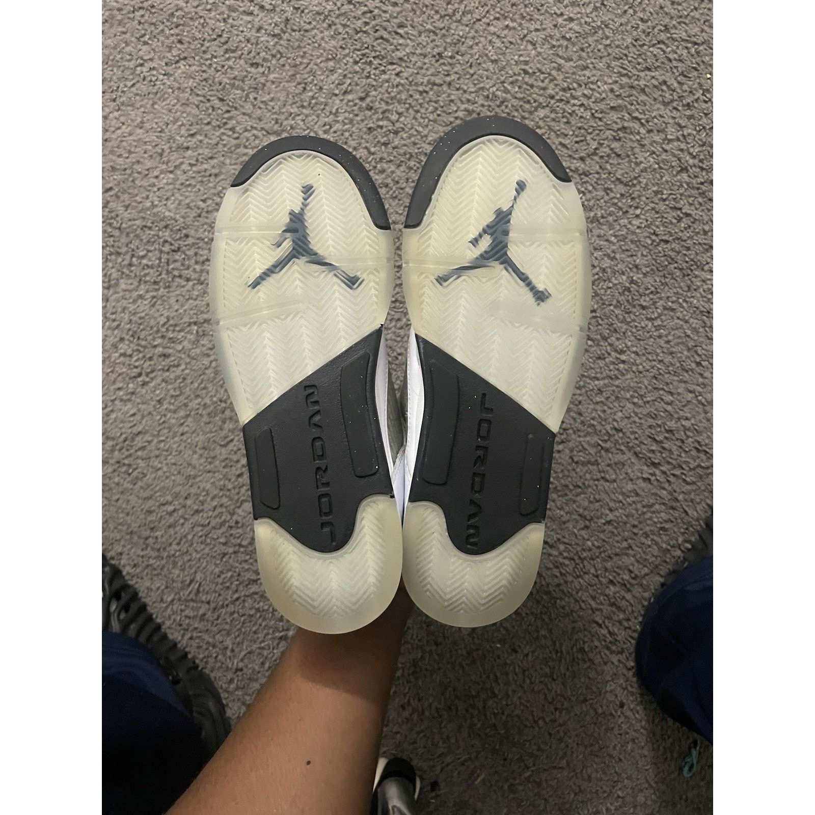 Jordan Brand Size 8.5m- Air Jordan 5 Retro Low Metallic GG Wolf Grey Size US 8.5 / EU 41-42 - 5 Thumbnail