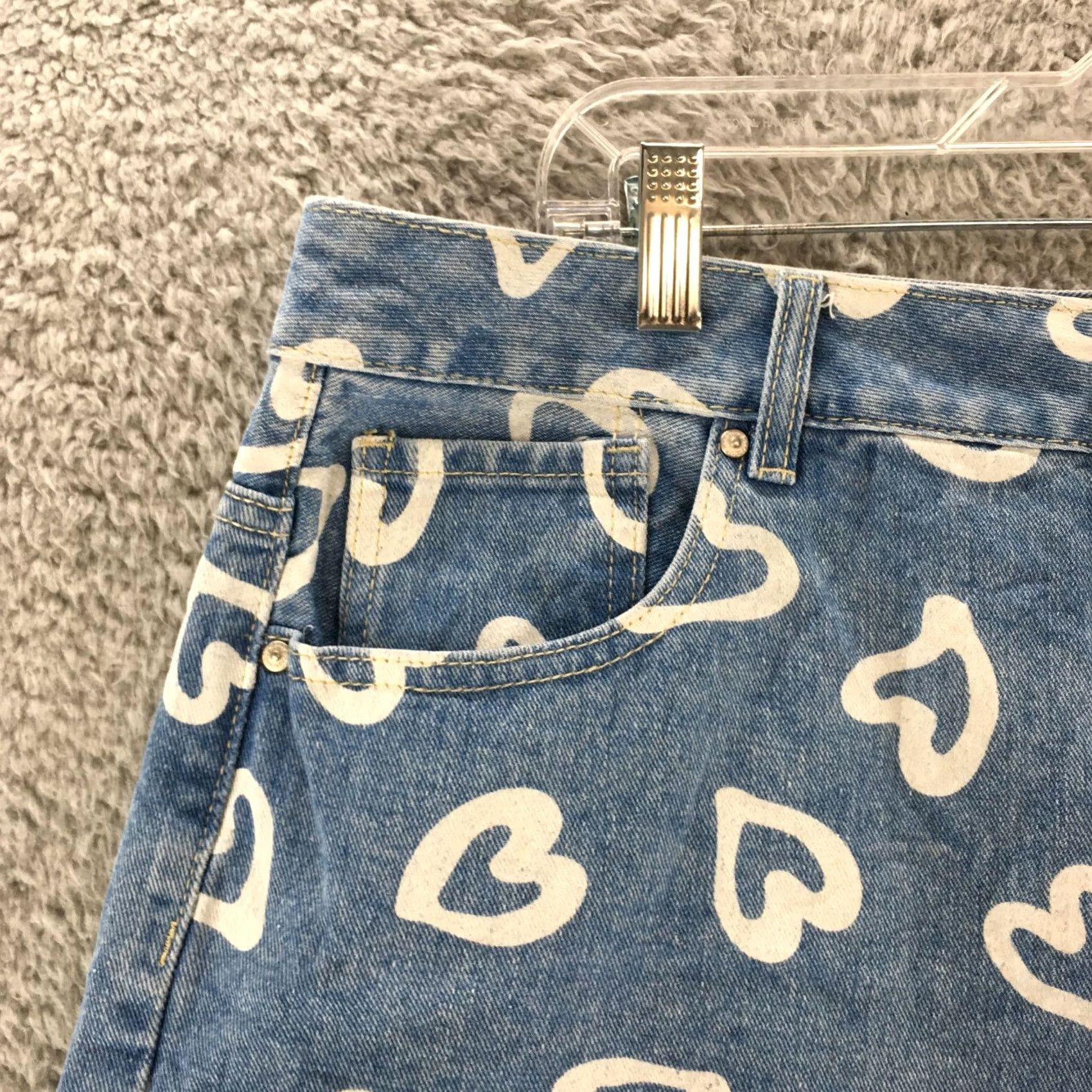Vintage Refuge Mom Shorts Womens Blue Medium Wash Denim High Rise 5 Pockets Zip Fly Size 36" / US 14 / IT 50 - 2 Thumbnail