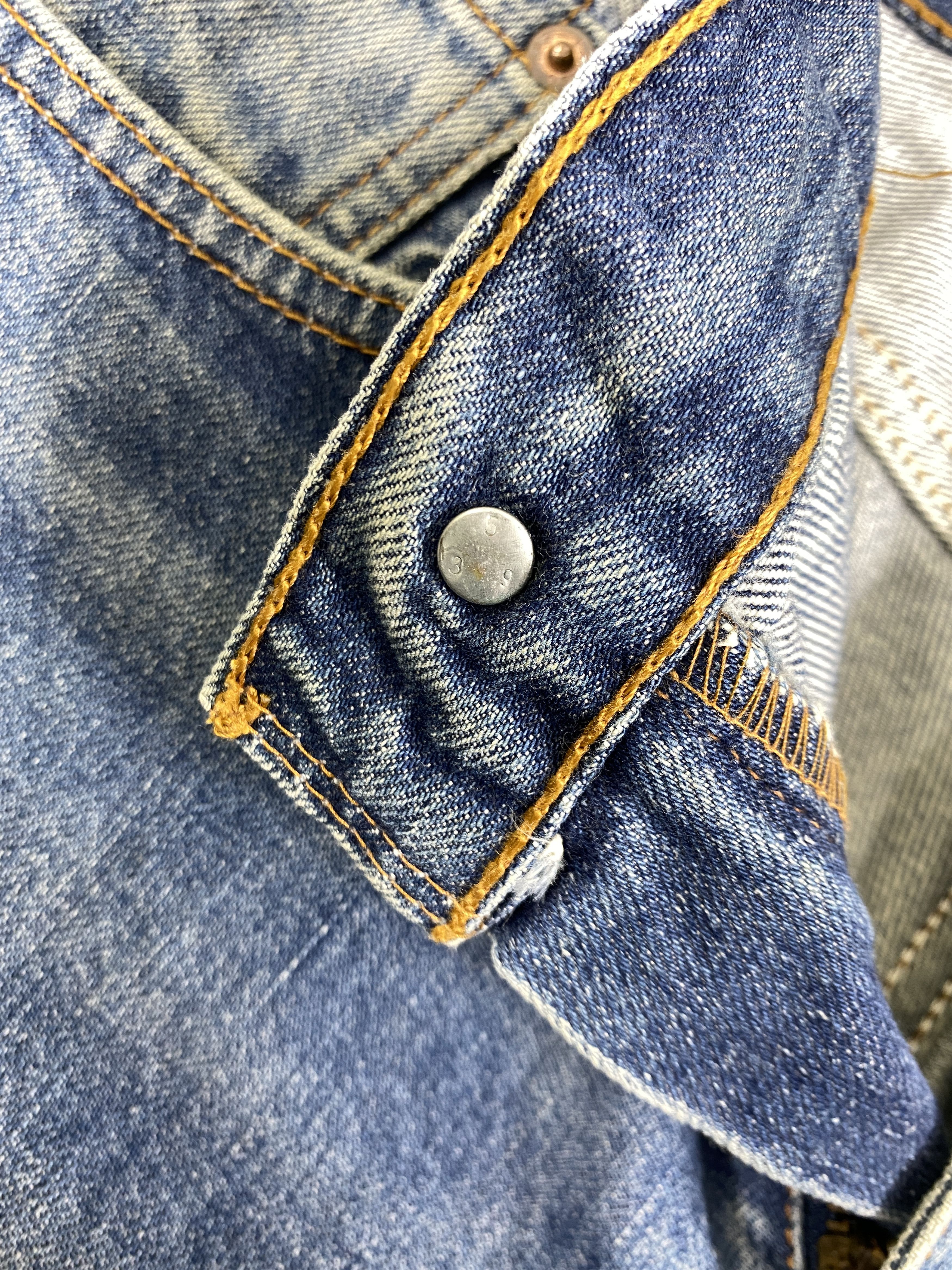 Levi's Distressed Blue Vintage Levi's 511 35x27 Denim -SJ141 Size US 35 - 7 Thumbnail