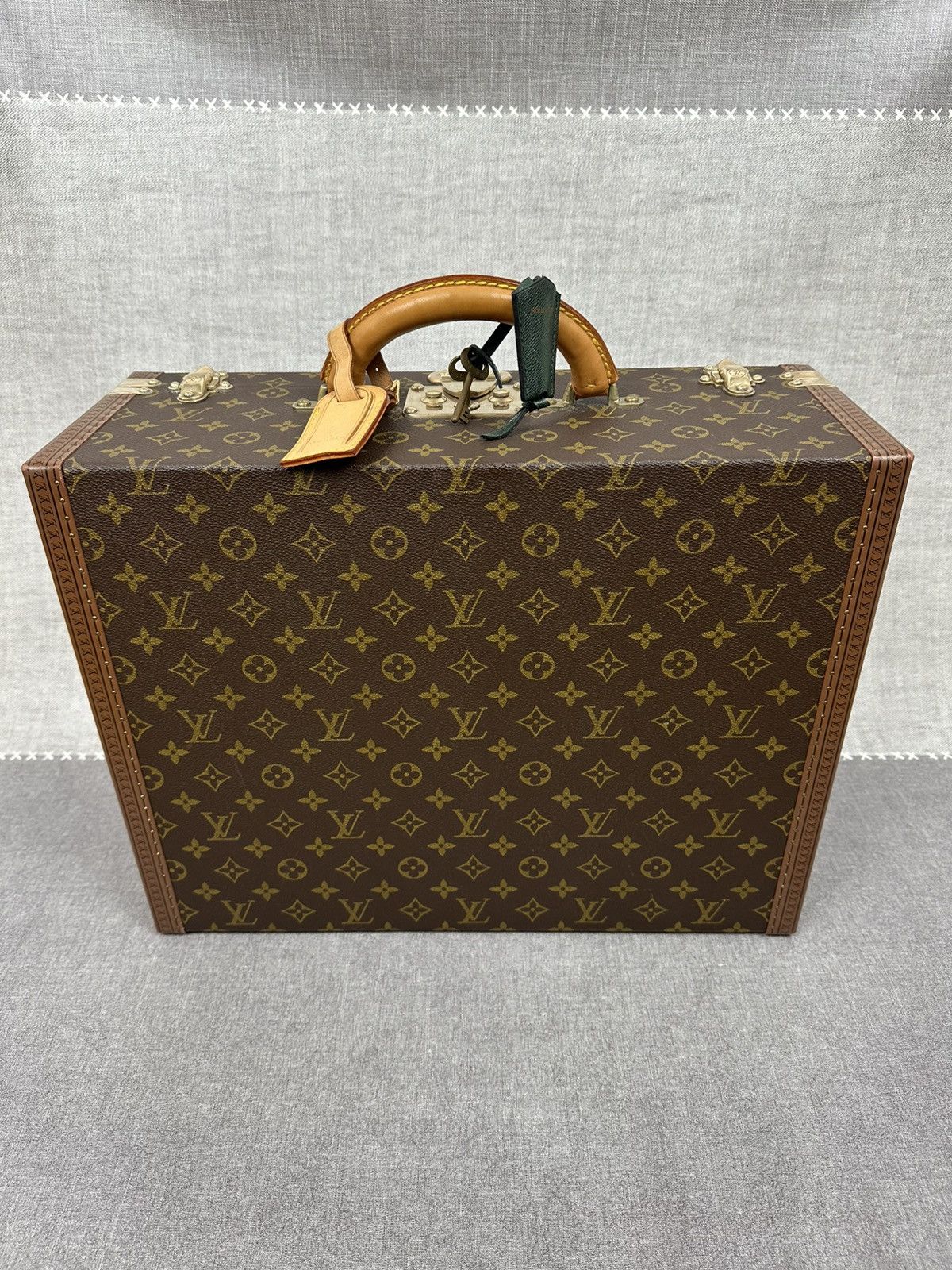 Louis Vuitton Louis Vuitton President Monogram Briefcase Trunk Vintage Size ONE SIZE - 24 Thumbnail