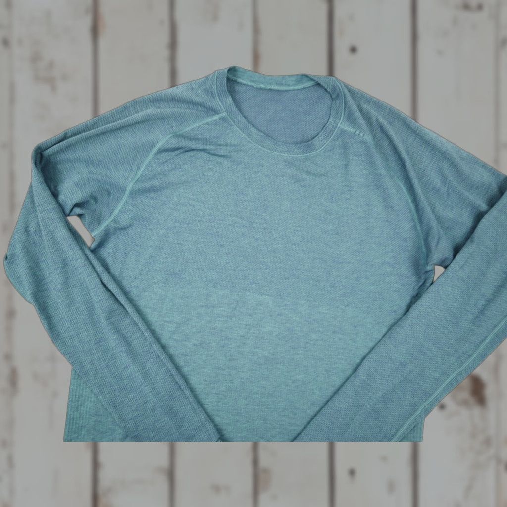 Lululemon Lululemon Shirt Men Medium Blue Solid Tee Long Sleeve Crewneck Pullover Running Size US M / EU 48-50 / 2 - 1 Thumbnail