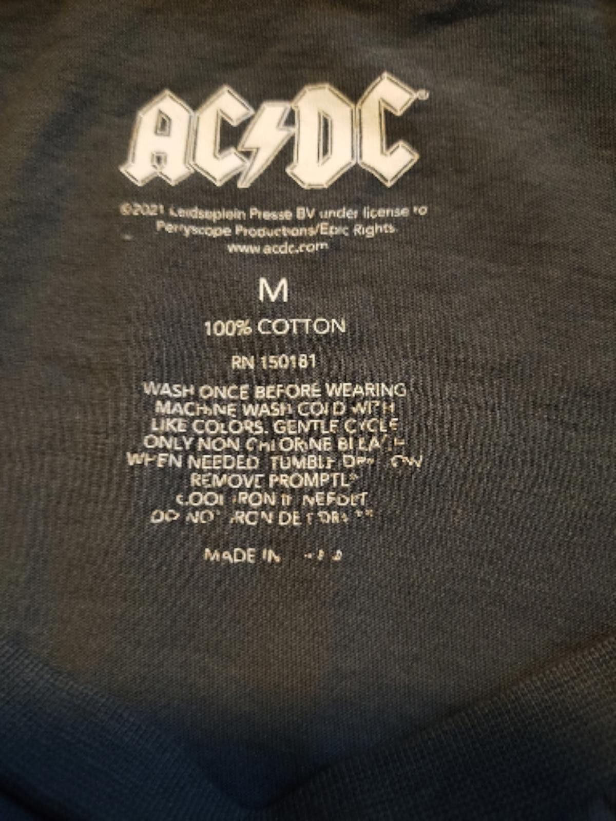 AC/DC AC/DC High Voltage Graphic T-Shirt - Women's Size M / US 6-8 / IT 42-44 - 5 Thumbnail