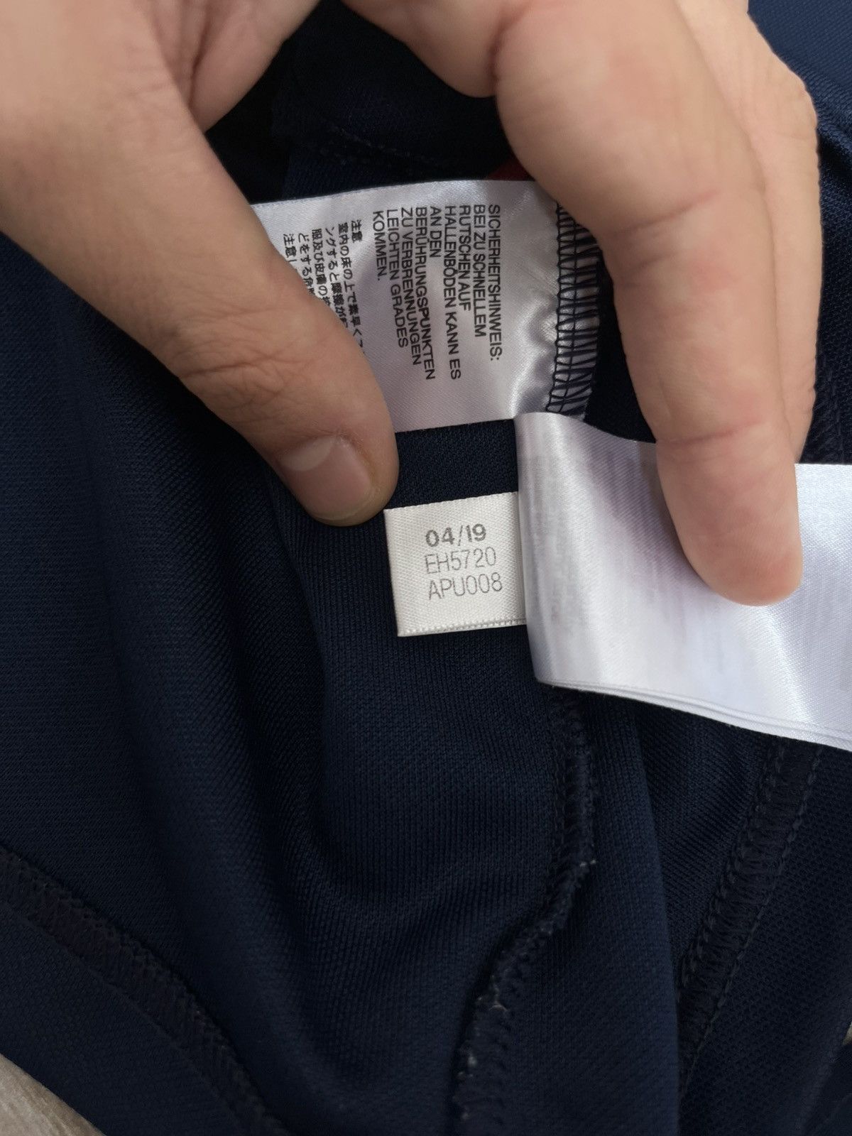 Adidas Adidas Arsenal 2019/2020 Football Training Top Jersey Size US S / EU 44-46 / 1 - 10 Thumbnail