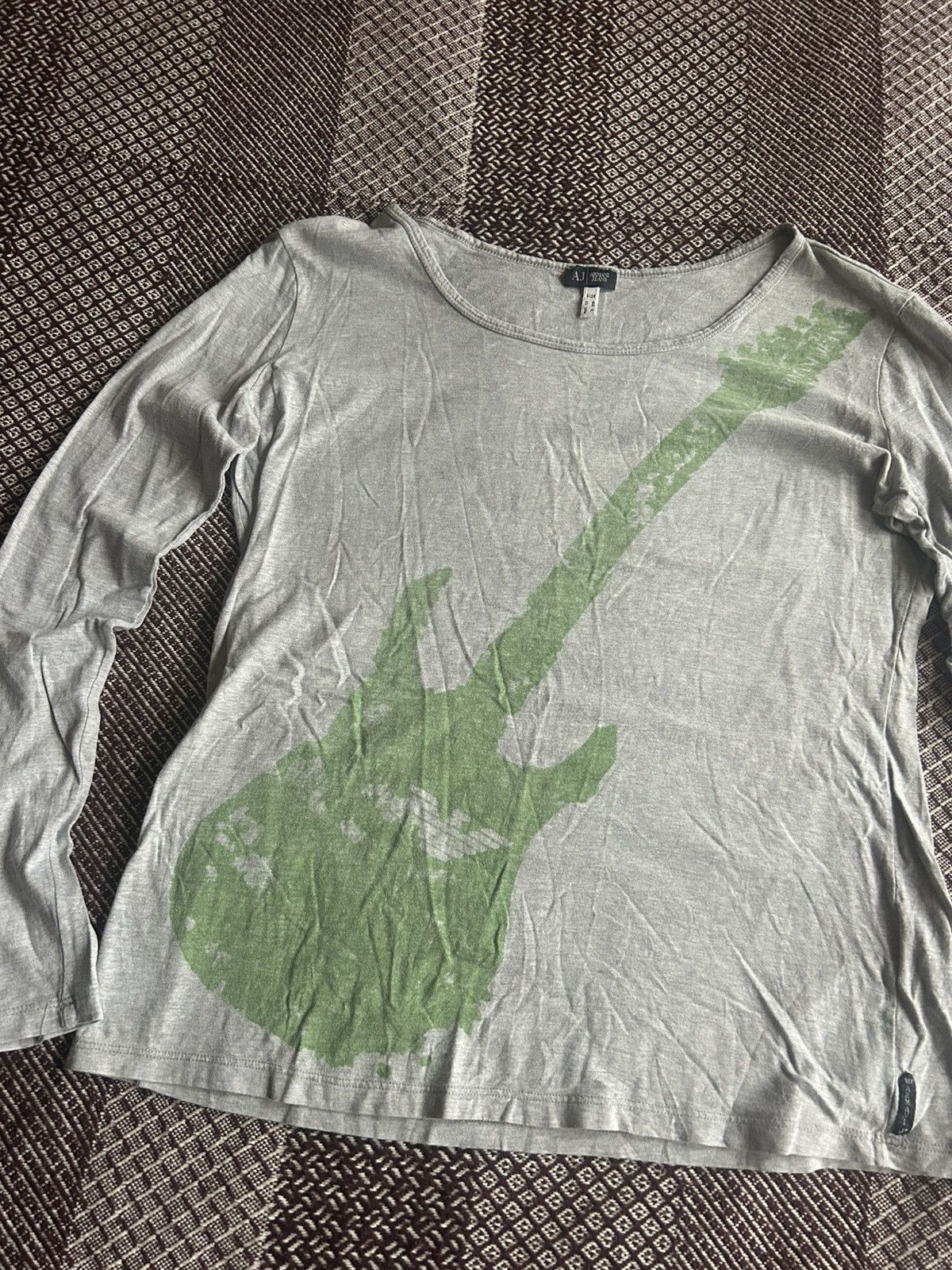 Armani Vintage Armani Jeans Guitar Graphic Print Y2K Unisex Size L Size US L / EU 52-54 / 3 - 4 Thumbnail