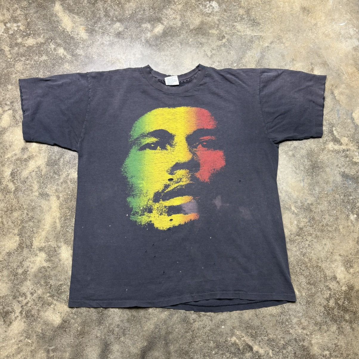 Vintage vintage bob marley faded black emancipate mental slavery tee Size US XL / EU 56 / 4 - 1 Thumbnail