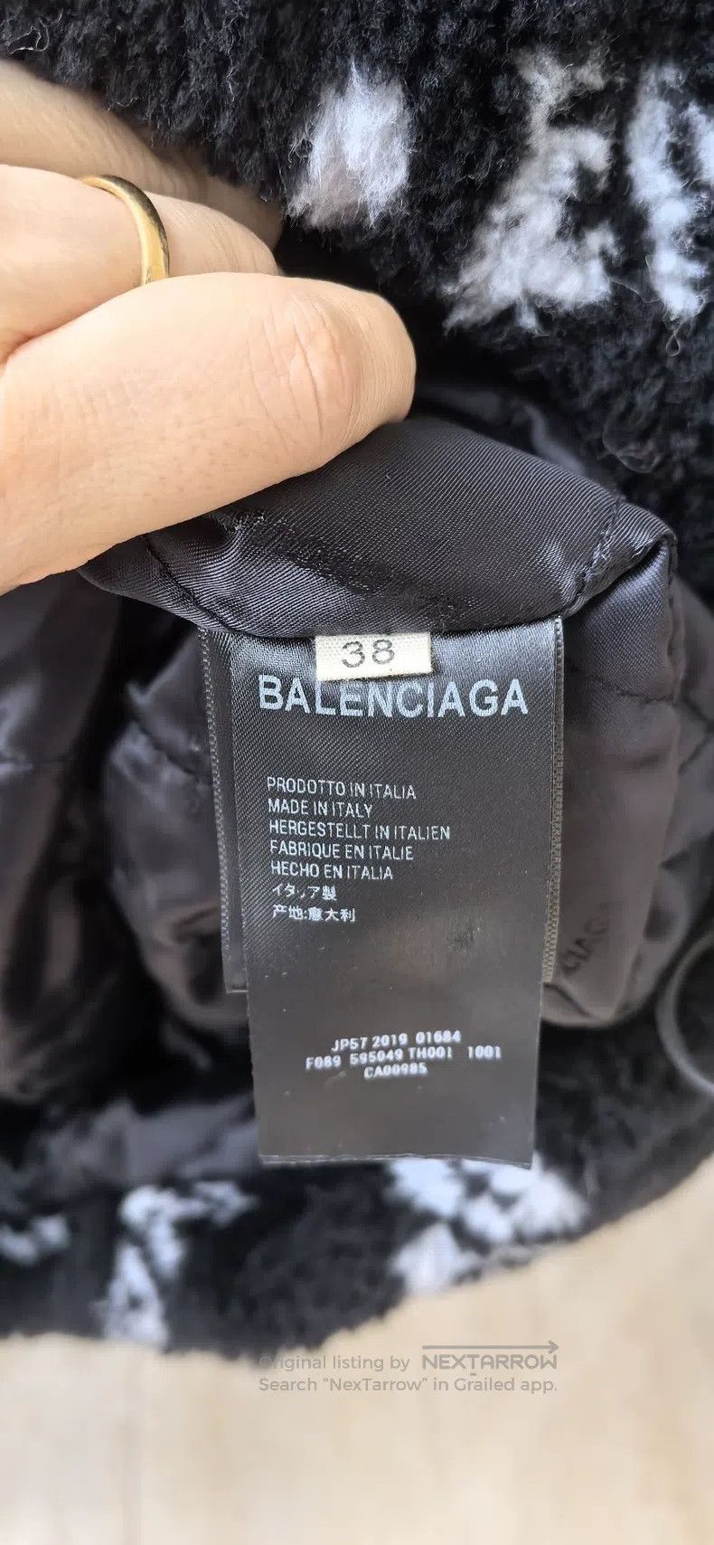 Balenciaga Balenciaga size 38 Faux Fur Jacket Size S / US 4 / IT 40 - 6 Thumbnail