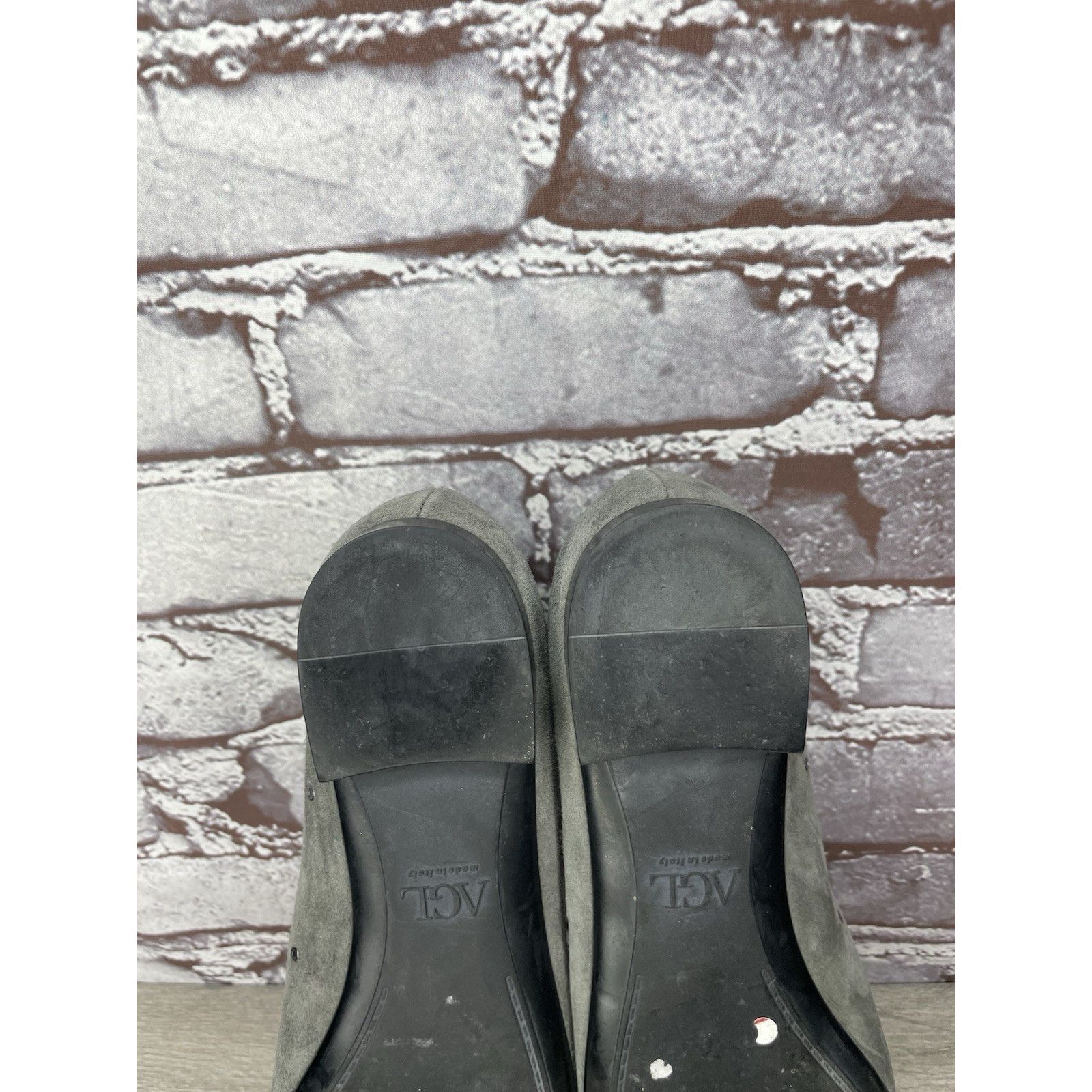 AGLINI AGL Grommet Gray Suede Leather Studded Pointed Toe Flats Wom Size US 7.5 / IT 37.5 - 7 Thumbnail