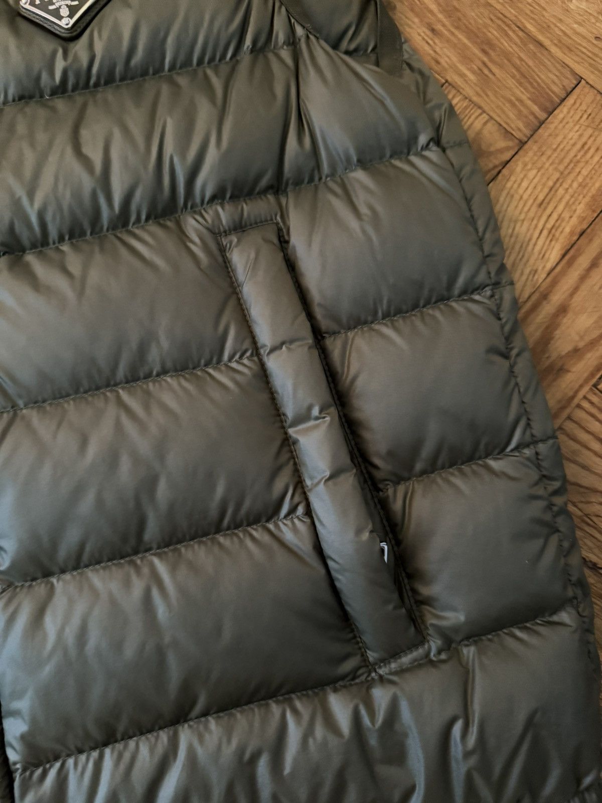 Prada Prada Down Puffer Vest Green Size US S / EU 44-46 / 1 - 3 Thumbnail