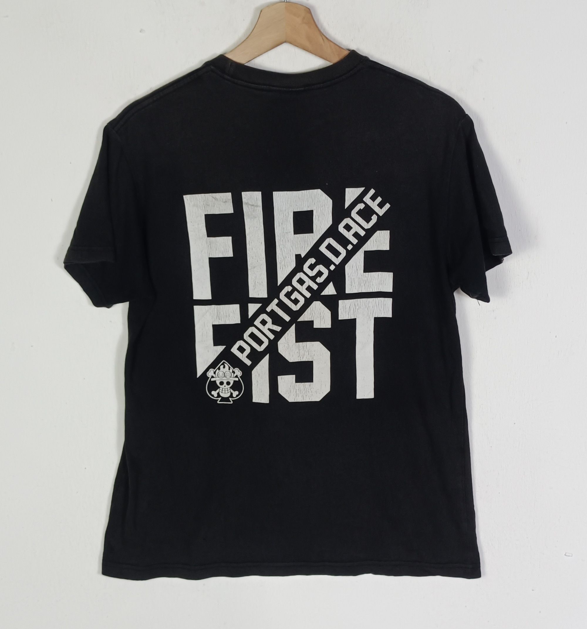 Anime × Japanese Brand × One Piece Vintage One Piece " Fire Fist" Single Charachter Size US M / EU 48-50 / 2 - 2 Thumbnail