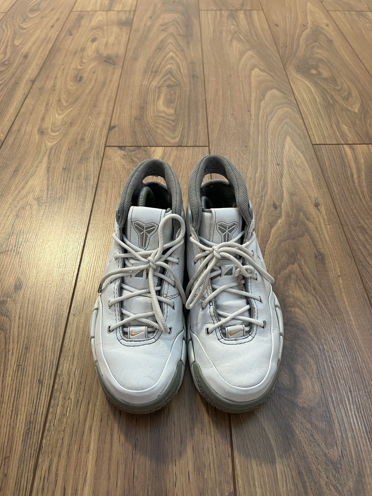 Nike Nike Kobe 1 Uptempo White Shark Size US 8.5 / EU 41-42 - 4 Thumbnail