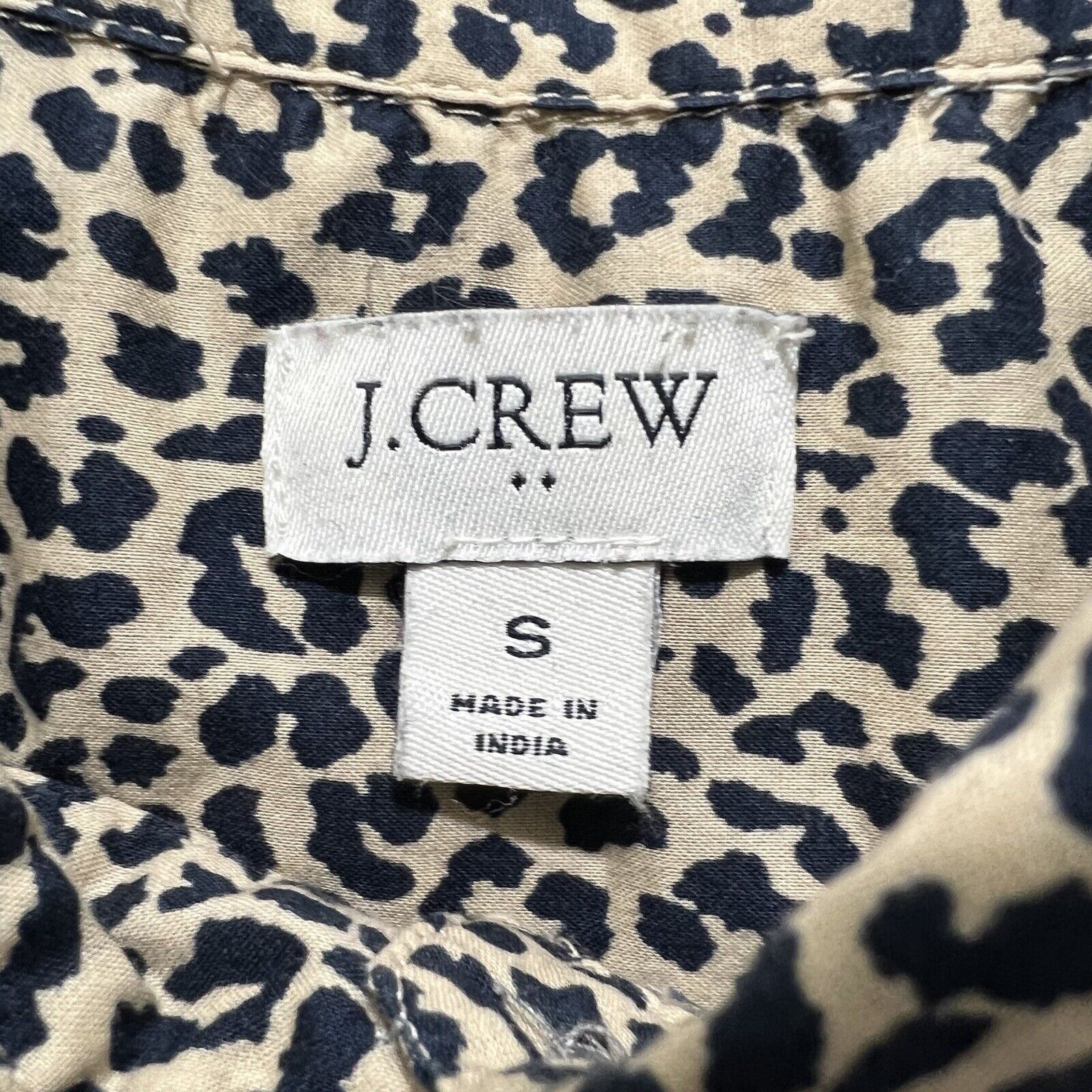 J.Crew J. Crew Button Up Long Sleeve Cheetah Leopard Print Top Size S / US 4 / IT 40 - 3 Thumbnail