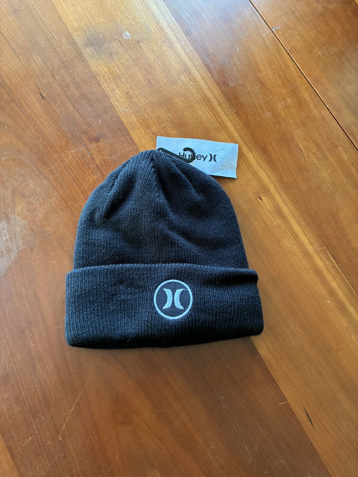 Hurley Black Hurley beanie new with tags Size ONE SIZE - 1 Thumbnail