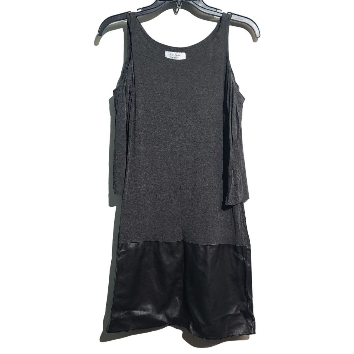 Bailey 44 Bailey 44 Cold Shoulder Drop Waist Dress Size S / US 4 / IT 40 - 2 Thumbnail