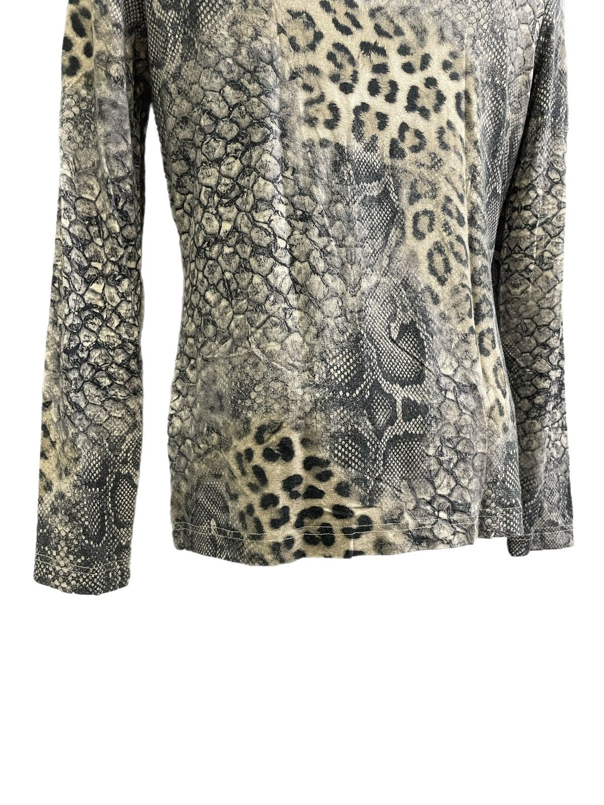 Japanese Brand jpg style exotic animal print longsleeve y2k turtle neck Size US M / EU 48-50 / 2 - 10 Thumbnail
