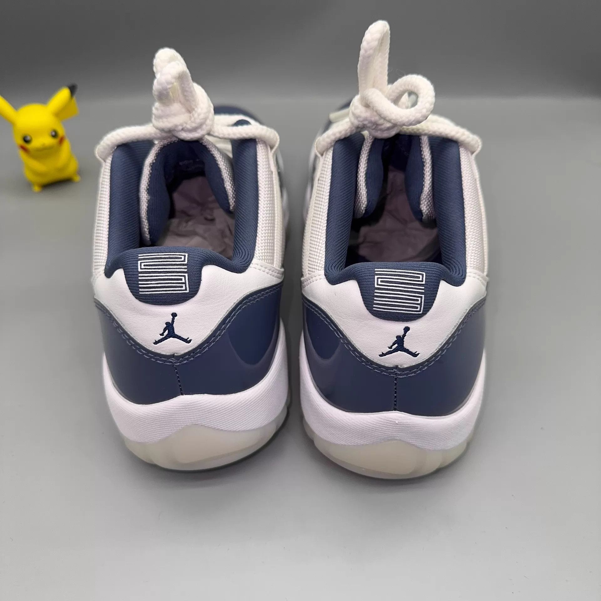 Nike Jordan AJ11 FV5104-104 White/Blue Size 42.5 Size US 9.5 / EU 42-43 - 3 Thumbnail