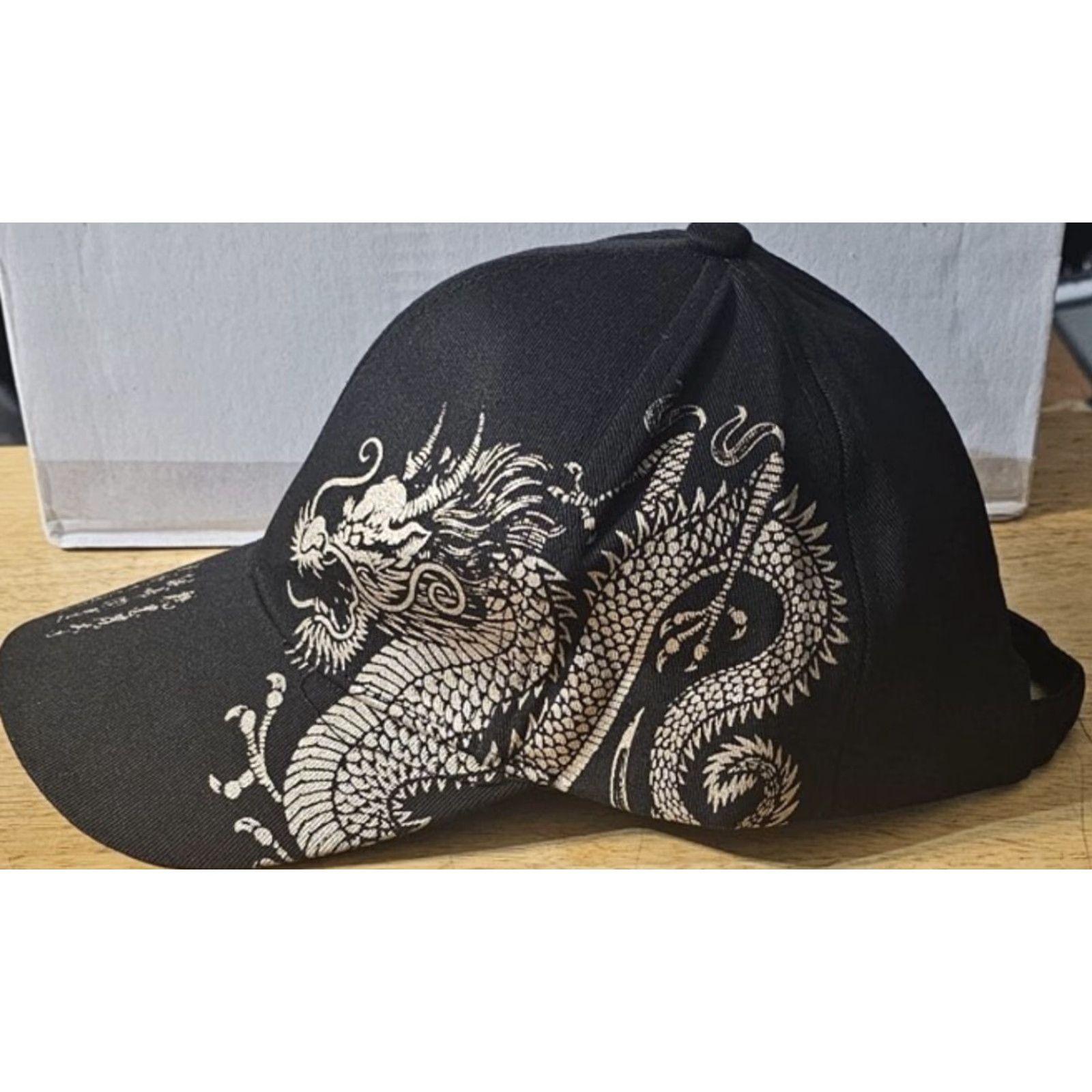 Vintage Vintage Tem Chinese Dragon Mythical Fantasy Baseball Cap Adjustable Men Black Size ONE SIZE - 2 Thumbnail