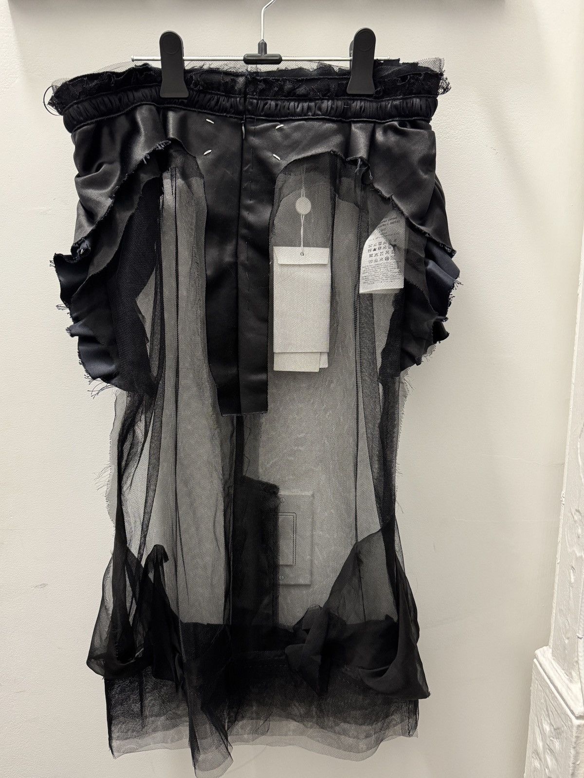 Maison Margiela Maison Margiela Décortiqué tulle midi skirt Size 27" / US 4 / IT 40 - 2 Thumbnail