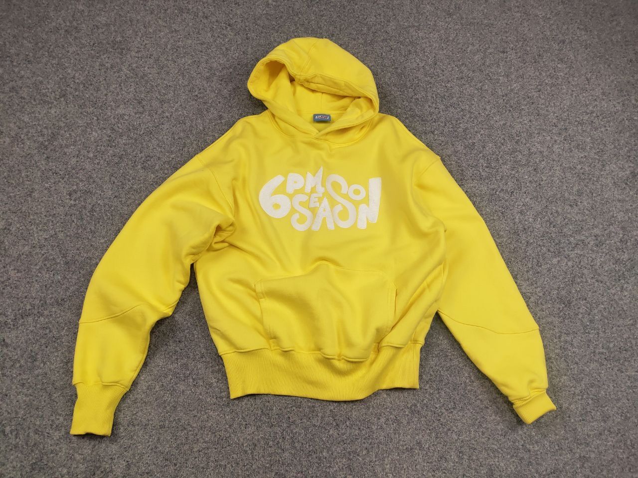 Vintage 6Pm Medina Blues Play Logo Oversized Unisex yellow Hoodie Size US S / EU 44-46 / 1 - 1 Thumbnail