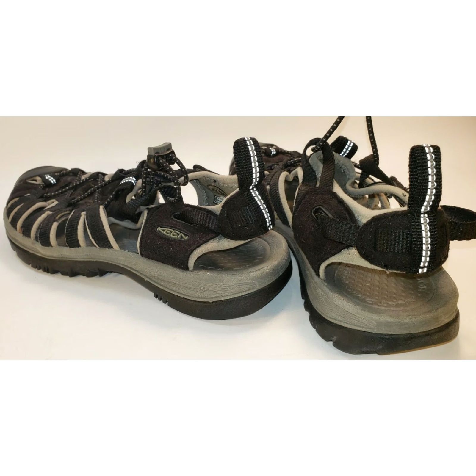KEEN Keen Whisper Sandals Women's 7.5M 38EU Black Outdoor Sport Sandals Cushioned Arch Support Elastic Laces Toggle Takeup Size US 8 / IT 38 - 7 Thumbnail