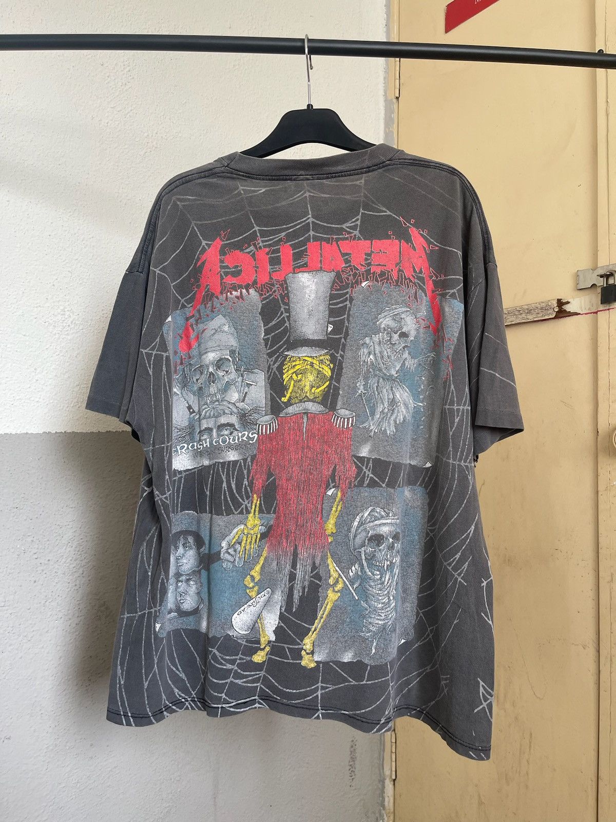 Band Tees × Vintage Vintage 1992 Metallica Ringmaster Pushead All over print Size US L / EU 52-54 / 3 - 5 Thumbnail