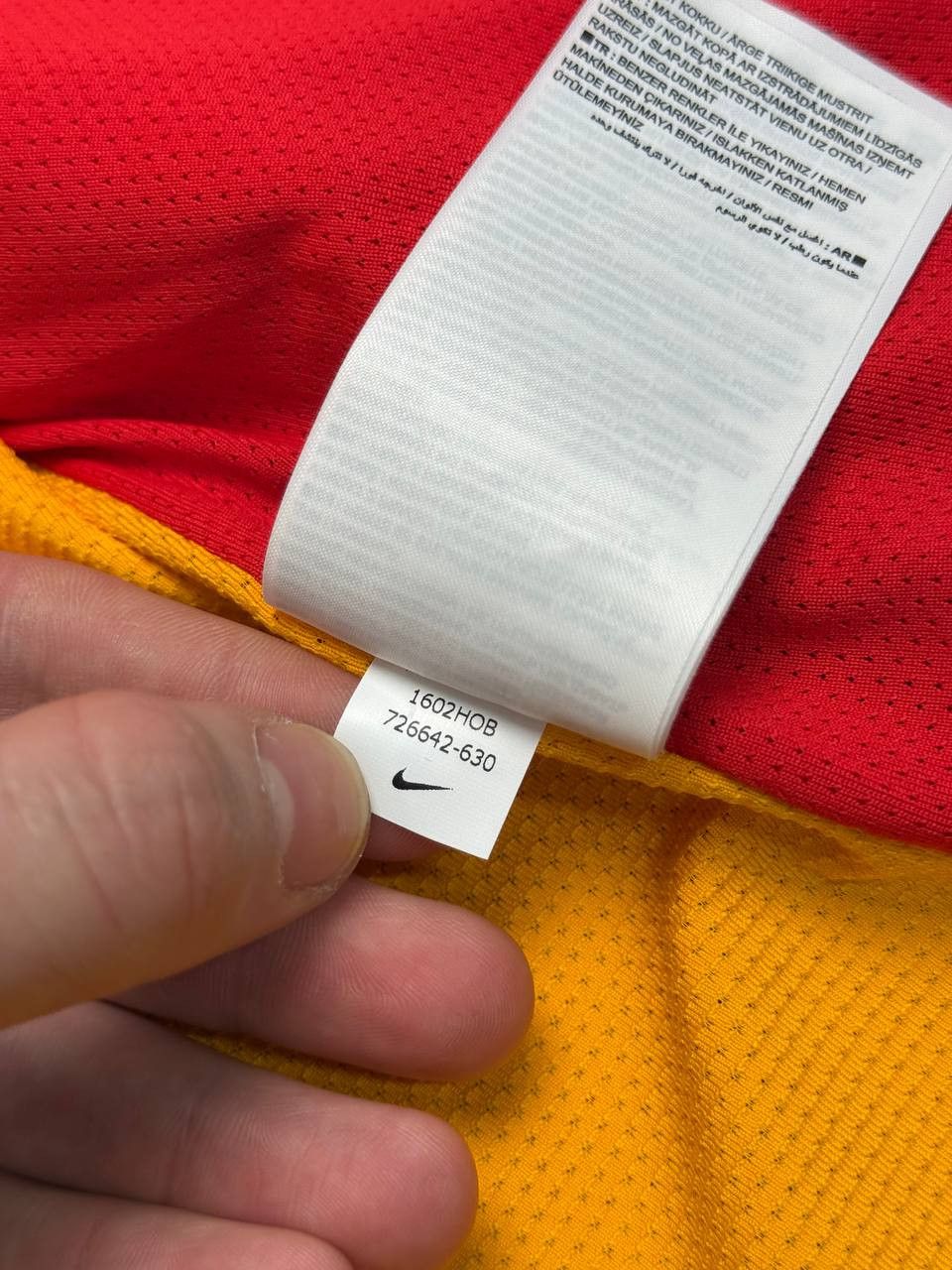 Nike Nike Spain Basketball Team 2014 2015 Jacket Windbreaker Size US XXL / EU 58 / 5 - 12 Thumbnail