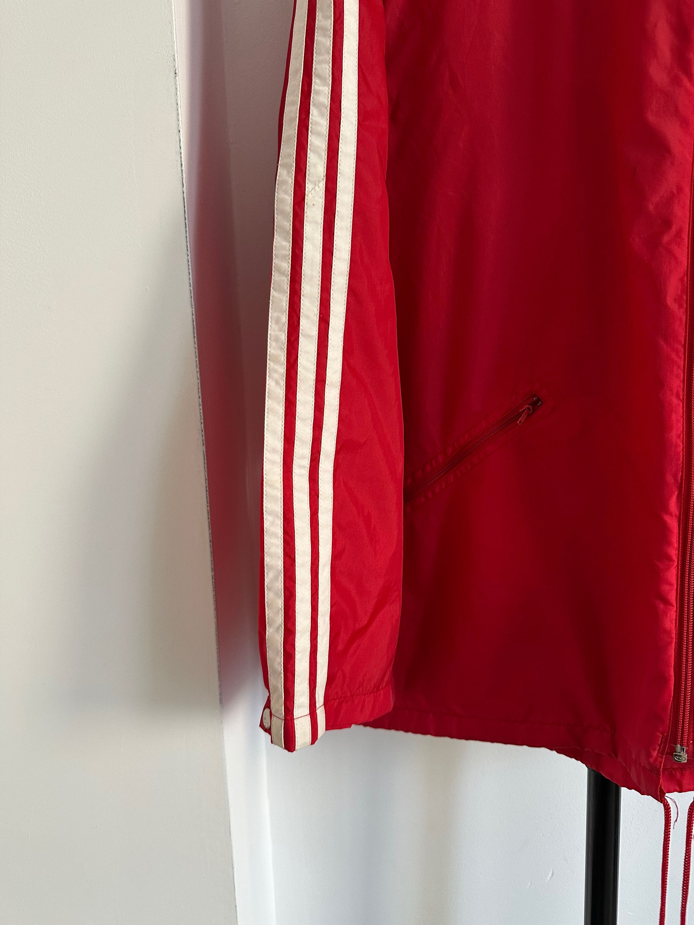 Adidas 80's Adidas rain jacket vintage red hooded Size US L / EU 52-54 / 3 - 7 Thumbnail