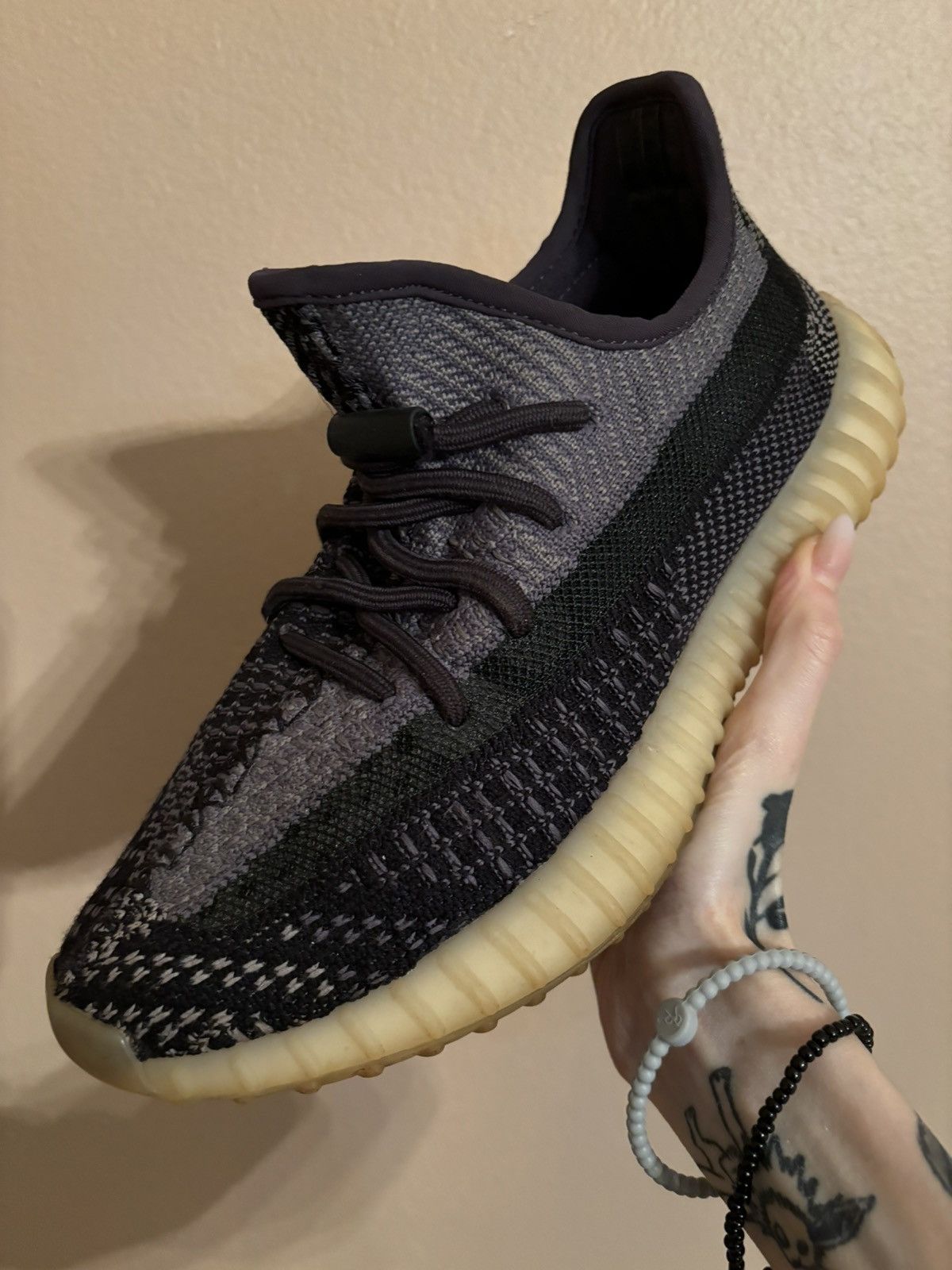 Yeezy Boost 350 V2 'Carbon'