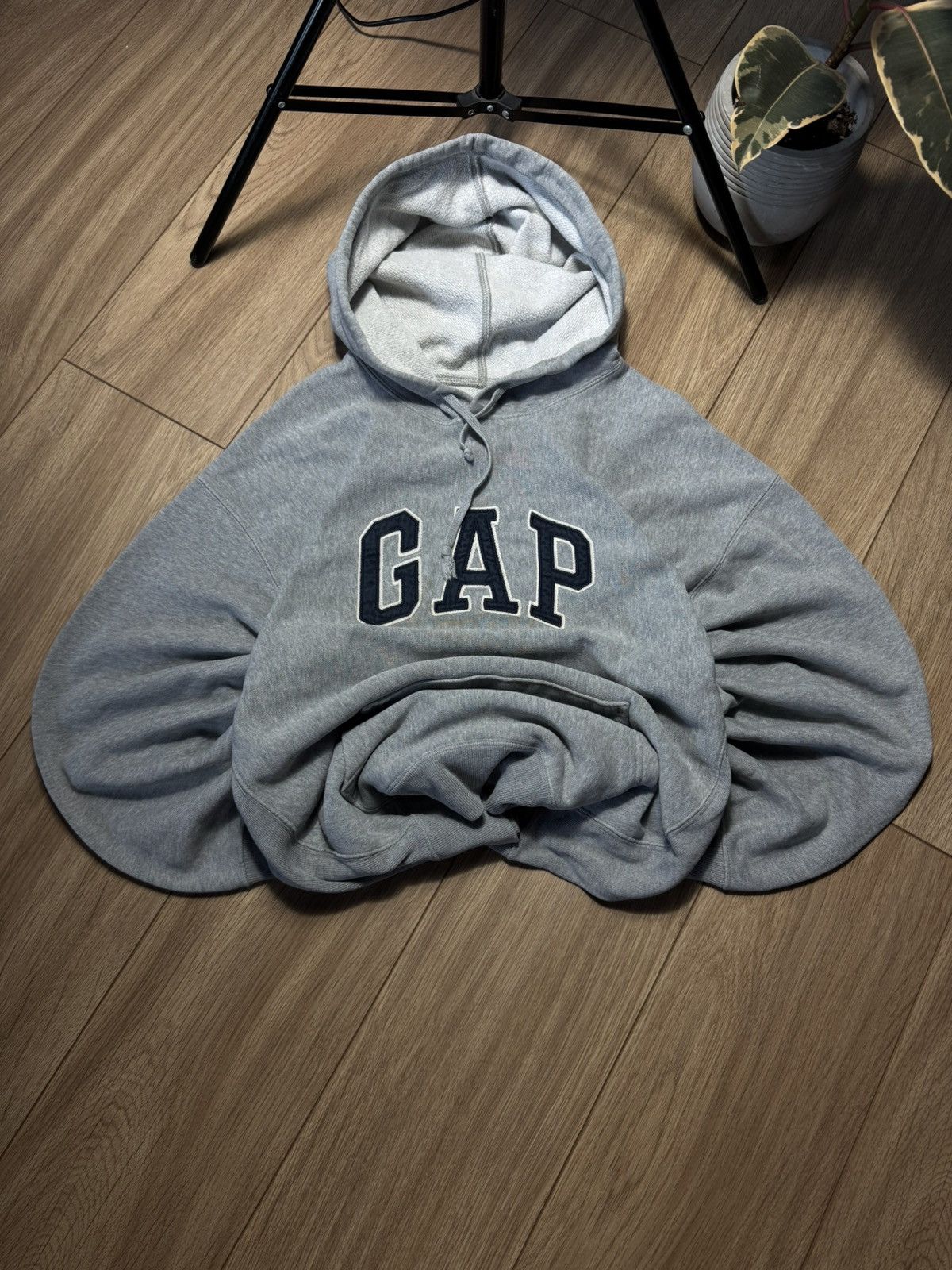 Gap 00s Vintage Gap Oversized y2k Usa Big Logo Streetwear Hoodie Size US M / EU 48-50 / 2 - 1 Thumbnail