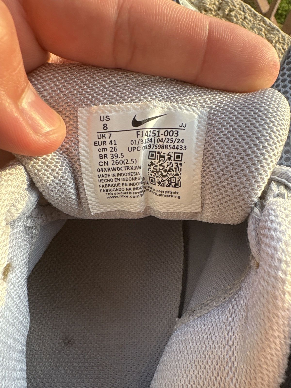 Nike × Sneakersnstuff nike vomero 5 Size US 8 / EU 41 - 6 Thumbnail