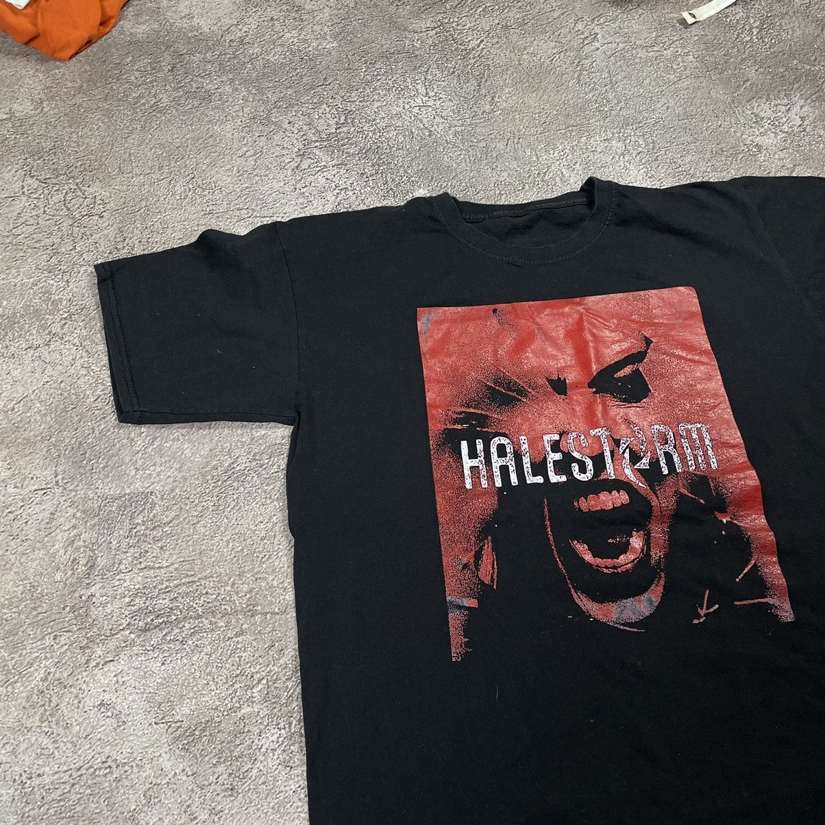 Vintage Vintage Y2K Halestorm Graphic Tee Grunge Band Tee Slim L Size US L / EU 52-54 / 3 - 3 Thumbnail