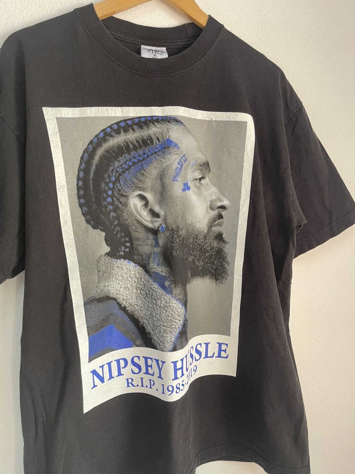 Rap Tees Raptees Nipsey Hussle t-shirt 📸 Size US XL / EU 56 / 4 - 3 Thumbnail