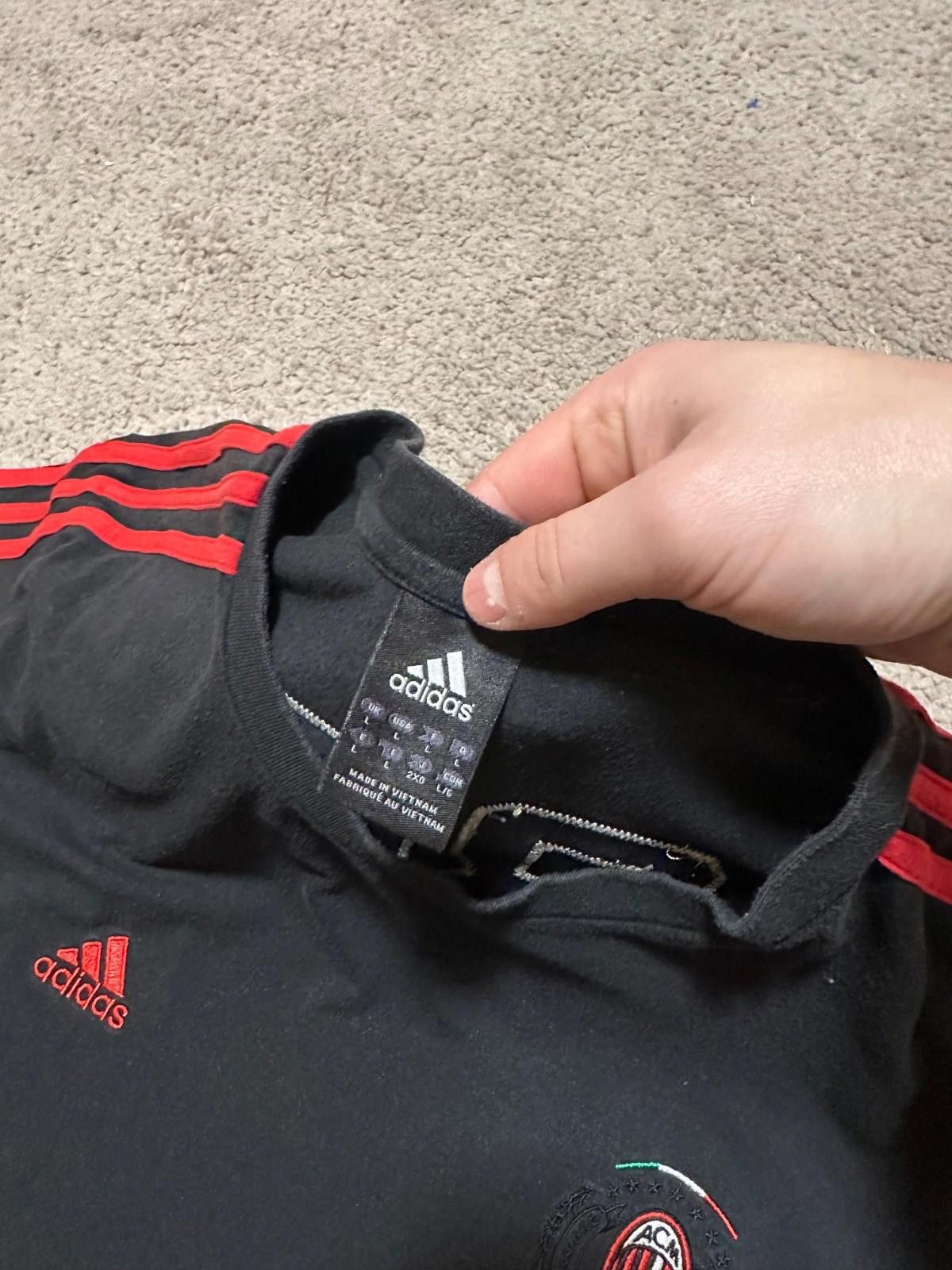 Adidas Adidas Ac Milan 2010/11 Football Soccer Shirt Sz L Size US L / EU 52-54 / 3 - 5 Thumbnail
