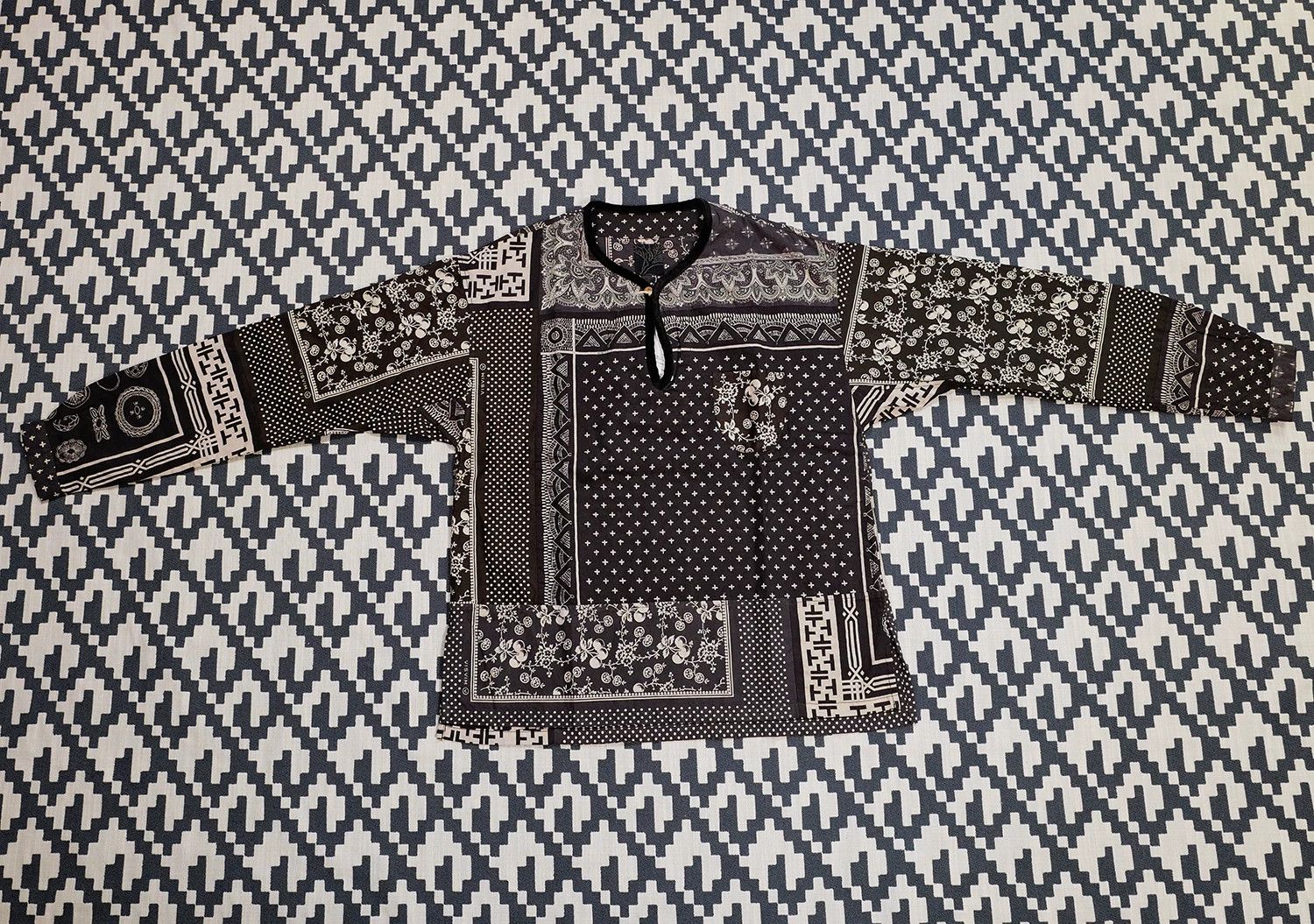 Visvim visvim tunic bandana Black cashew flower shirt Size US S / EU 44-46 / 1 - 1 Thumbnail