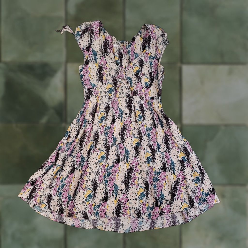 Free People Free People Dress Womens Small Purple Floral Boho Cutout Ruffle Cap Sleeve Size S / US 4 / IT 40 - 1 Thumbnail