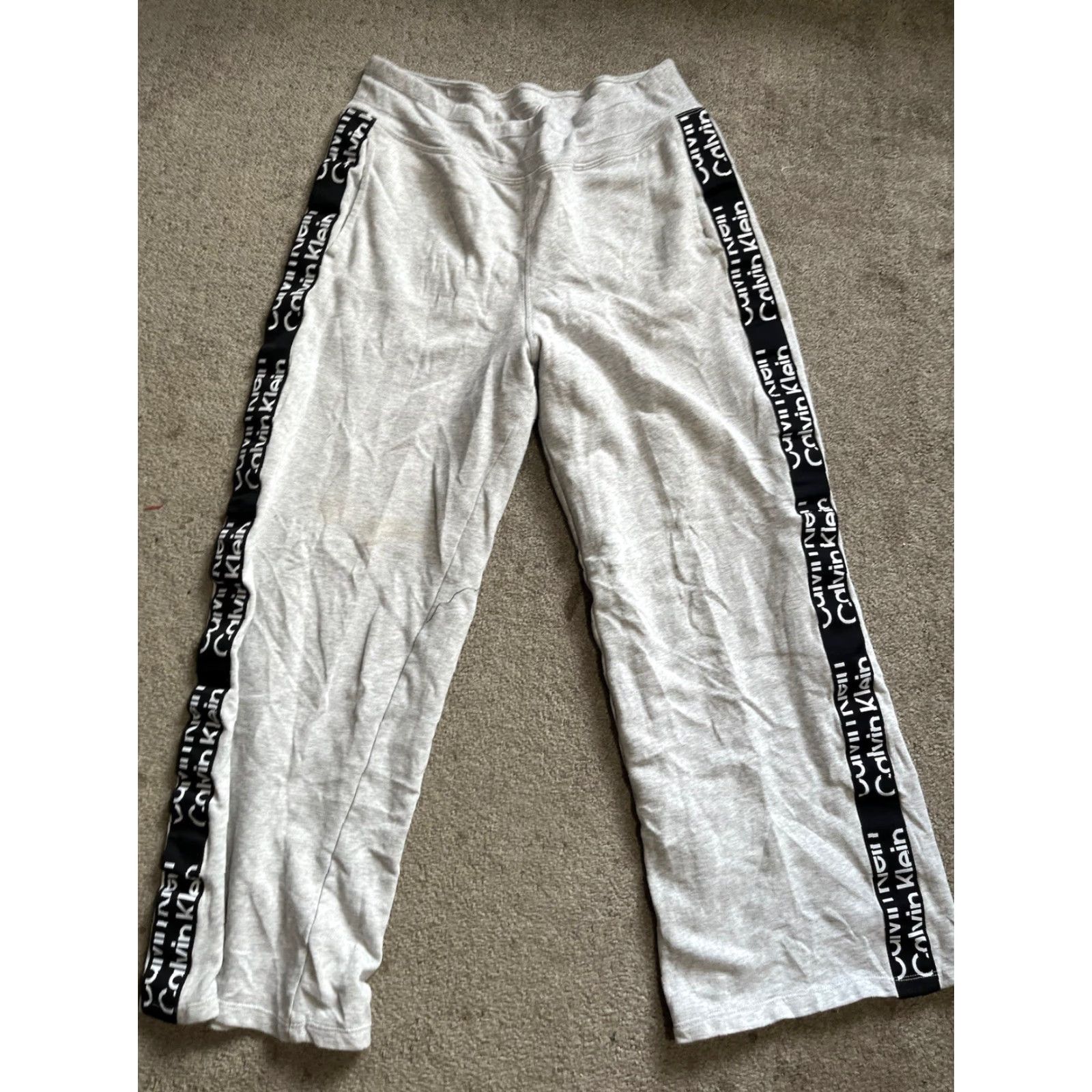 Calvin Klein Calvin Klein Logo Joggers Women's Large Gray Wide-Leg Pants Activewear Regular Size Size 36" / US 14 / IT 50 - 2 Thumbnail
