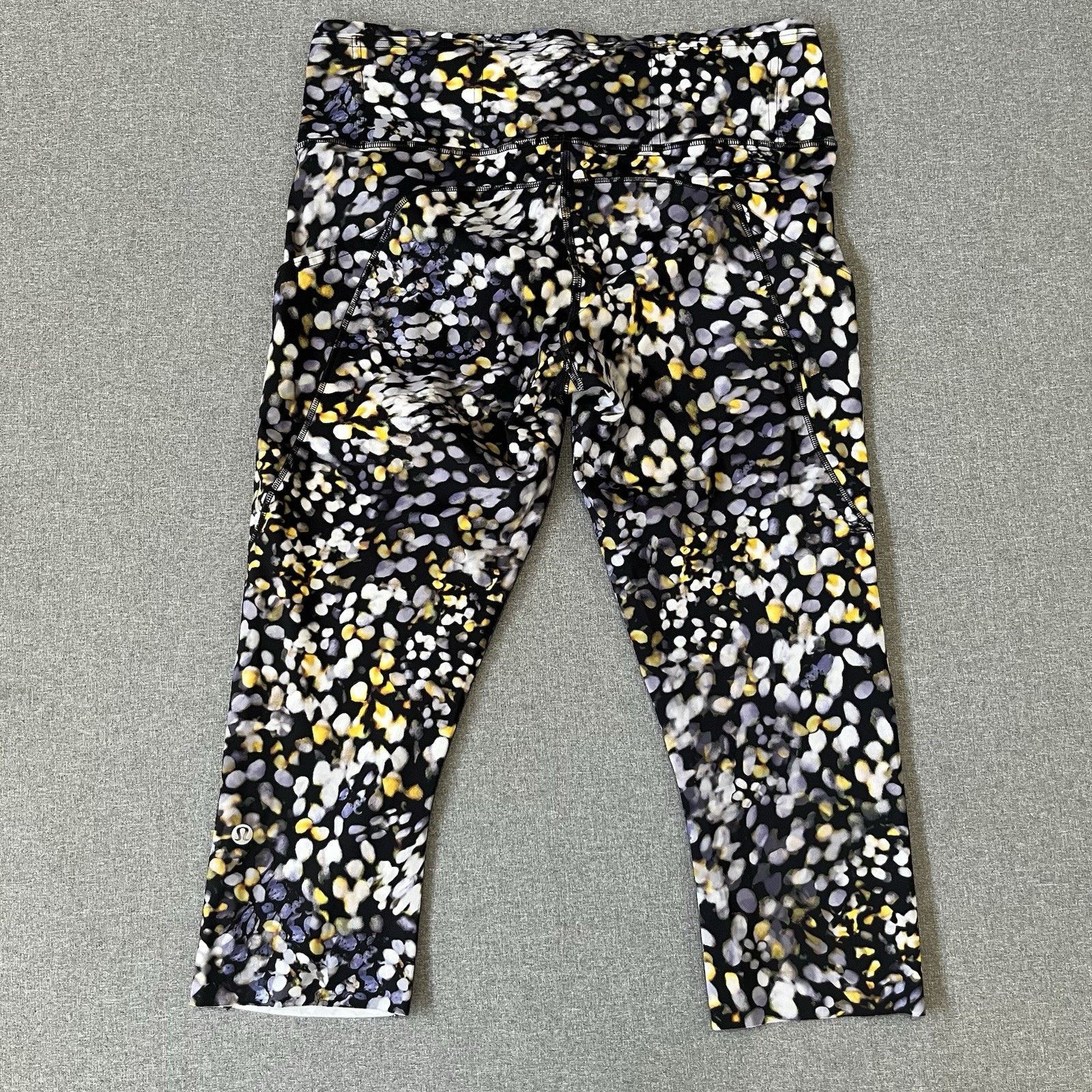 Lululemon Lululemon Women’s Size 10 Fast Crop II Workout Yoga Legging Size 32" / US 10 / IT 46 - 2 Thumbnail