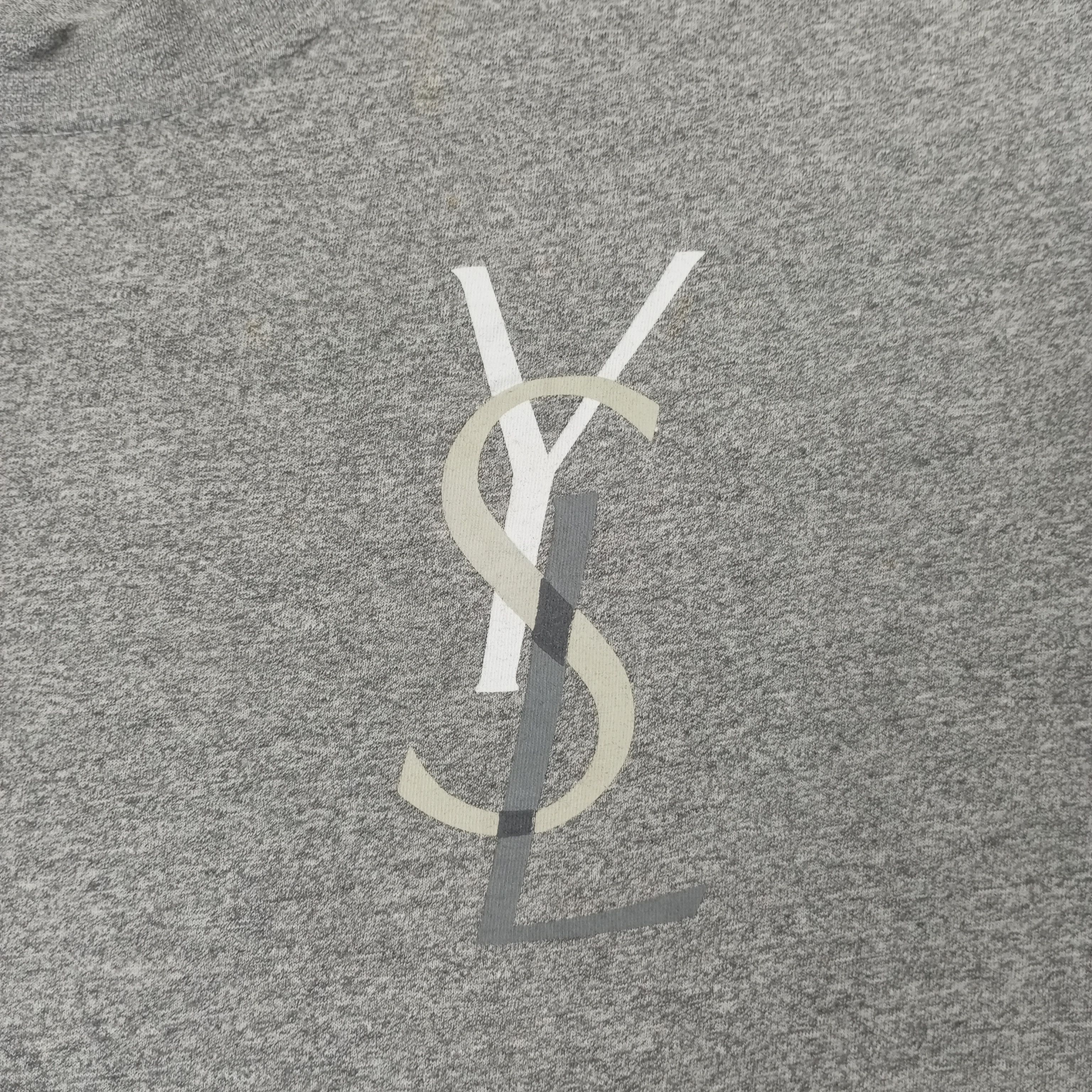 Yves Saint Laurent Yves Saint Laurent YSL Fashion Brand Tshirt c223n24 Size US M / EU 48-50 / 2 - 2 Thumbnail