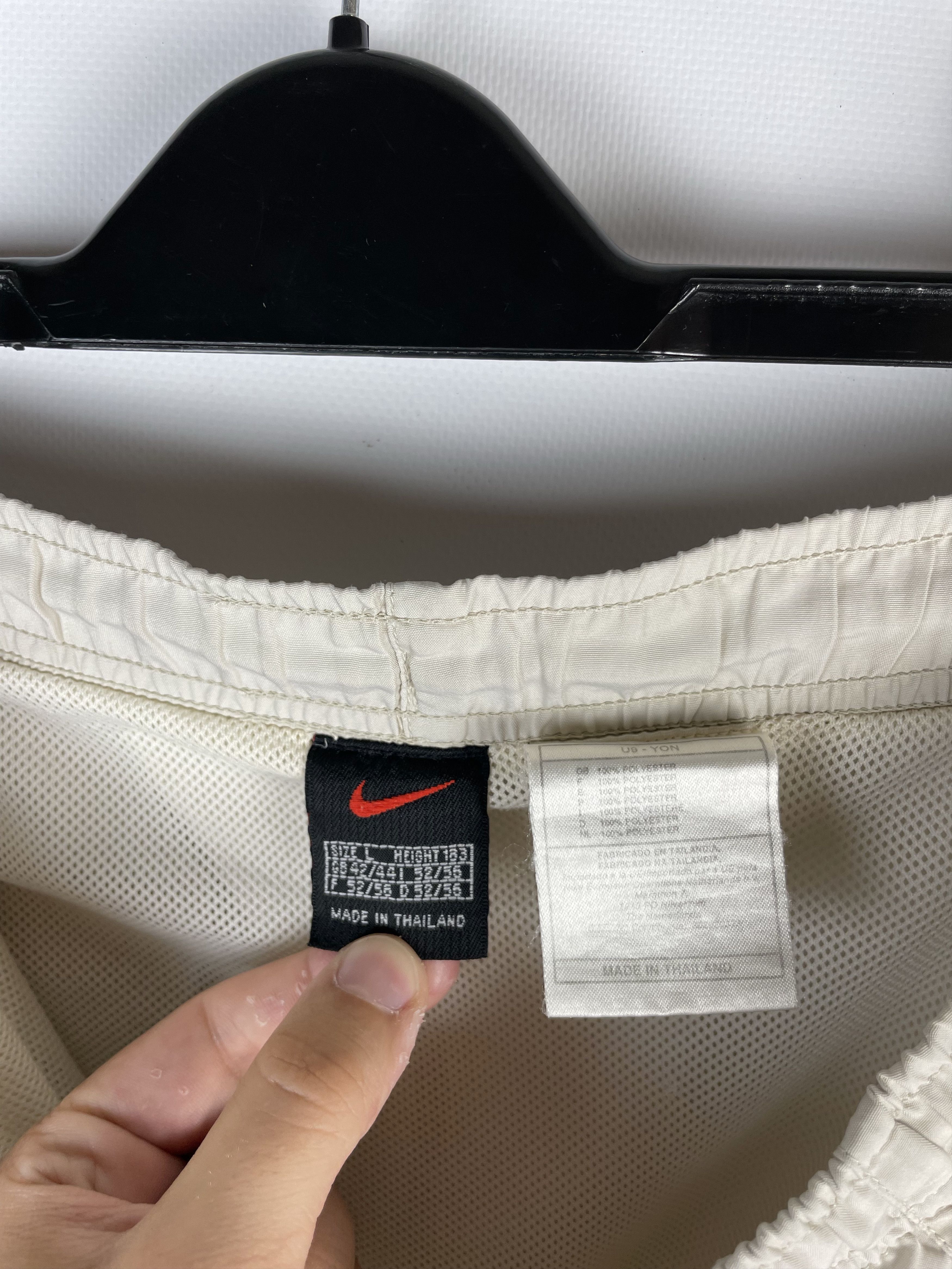 Nike Vintage 90’s Nike Shorts Size US 34 / EU 50 - 6 Thumbnail