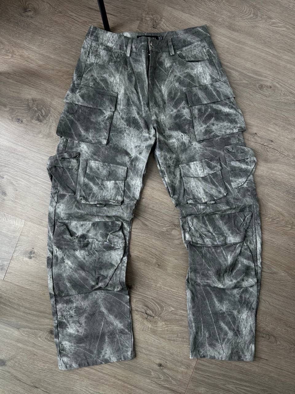 Japanese Brand Vintage Japanese Gray Pocket Cargo Avant Garde Pants Size US 30 / EU 46 - 2 Thumbnail