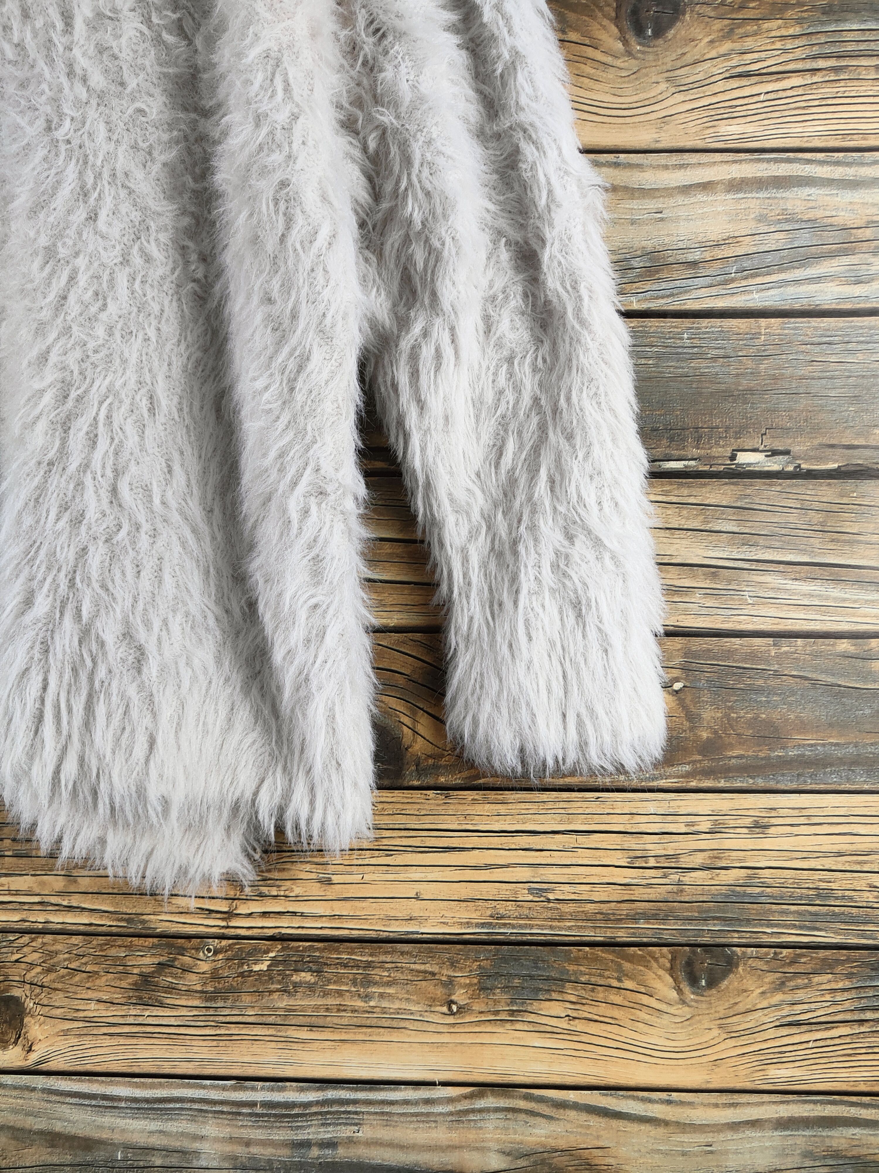 Japanese Brand DL Alicia Pageboy Gray Fur Mohair Knitwear #46-968 Size L / US 10 / IT 46 - 7 Thumbnail