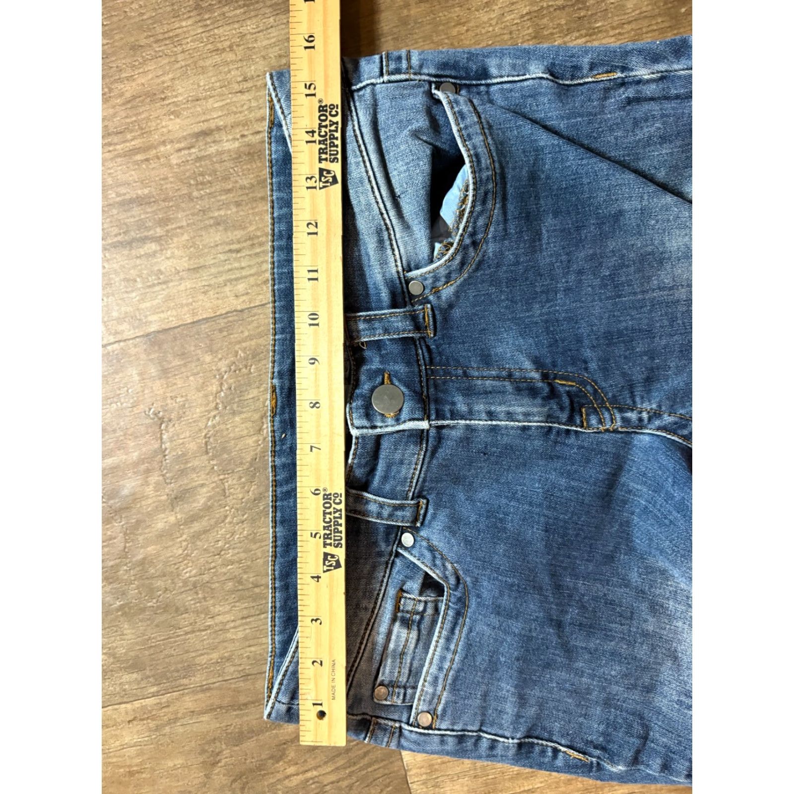 Gloria Vanderbilt VINTAGE Secrets by David Vered Jeans Womens 6 P Blue Denim Slim Tapered Gloria Vanderbilt Petites Womens Jeans Size 28" / US 6 / IT 42 - 3 Thumbnail