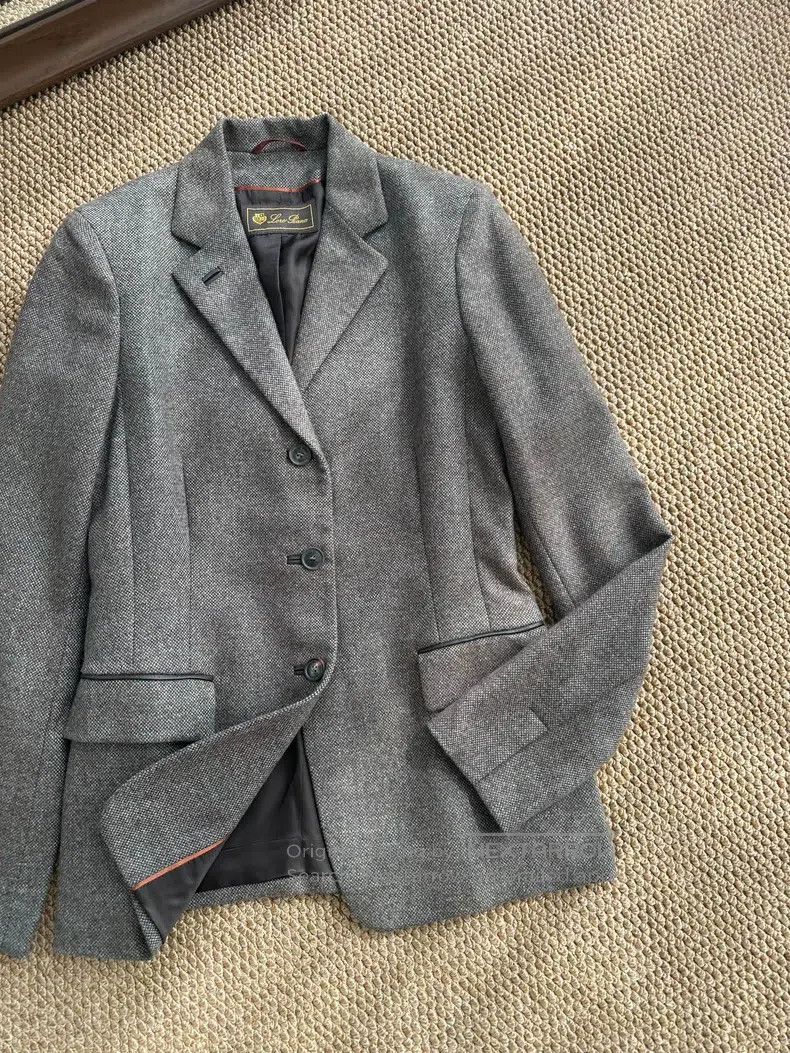 Loro Piana Loro Piana Cashmere Business Casual Western Style Slim Fit Size XS / US 0-2 / IT 36-38 - 1 Thumbnail
