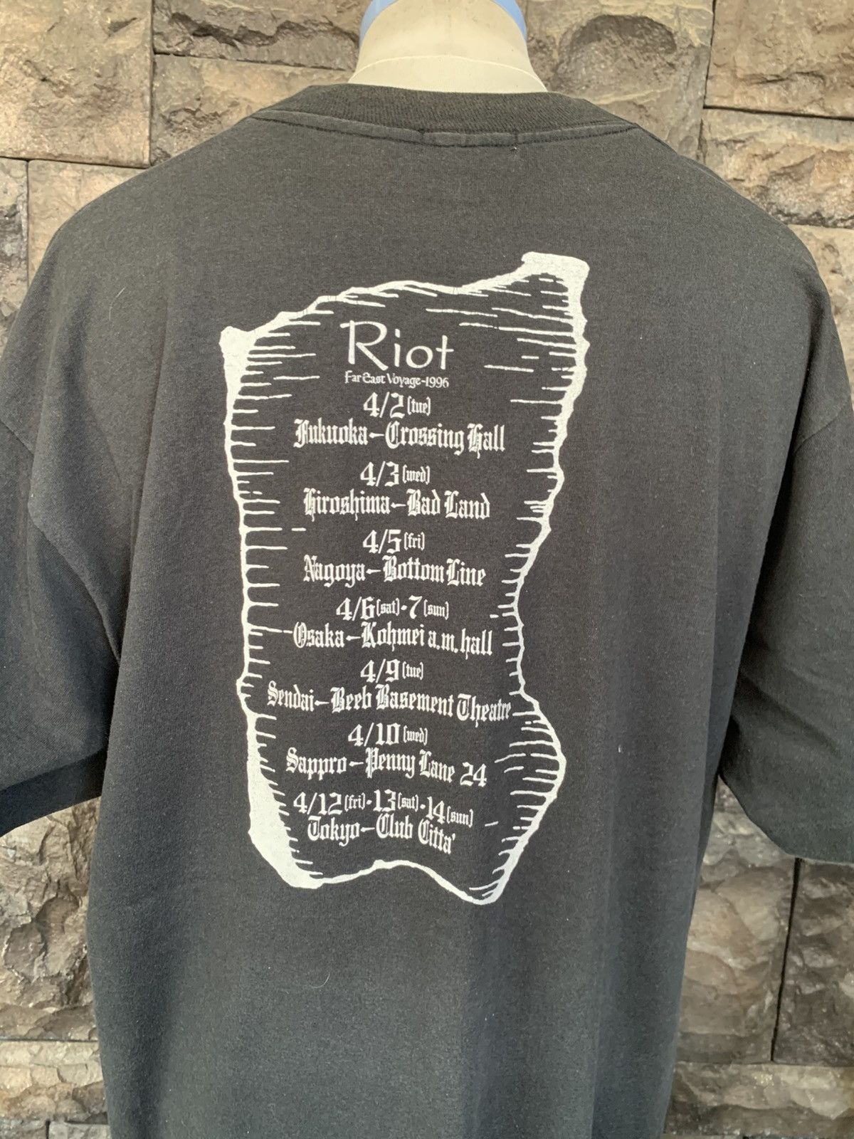 Band Tees Vintage 90s Riot Voyage To Japan Tour 1996 T shirt Size US XL / EU 56 / 4 - 6 Thumbnail