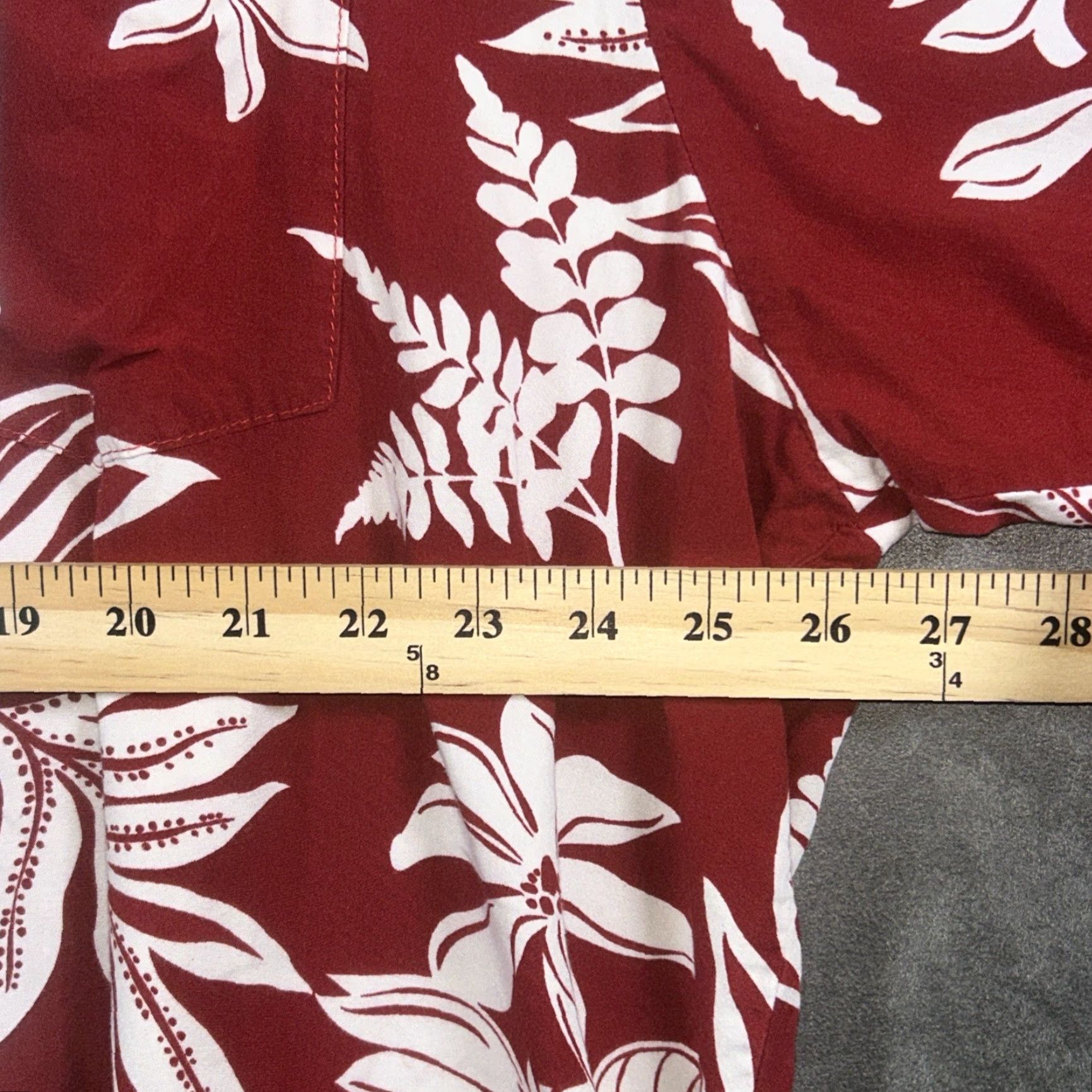 Vintage VINTAGE Bishop St. Hawaiian Shirt Mens 3XL Red Button-Up Short Sleeve Floral Shirt Size US XXL / EU 58 / 5 - 6 Thumbnail