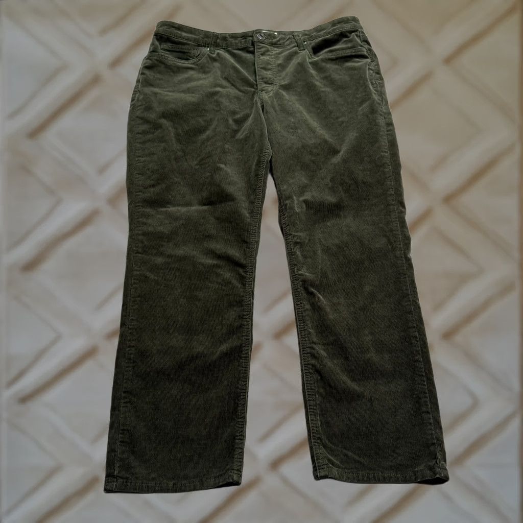Vintage KUT From The Kloth Mom Jean Corduroy High Rise Womens Green 12P Size 34" / US 12 / IT 48 - 1 Thumbnail