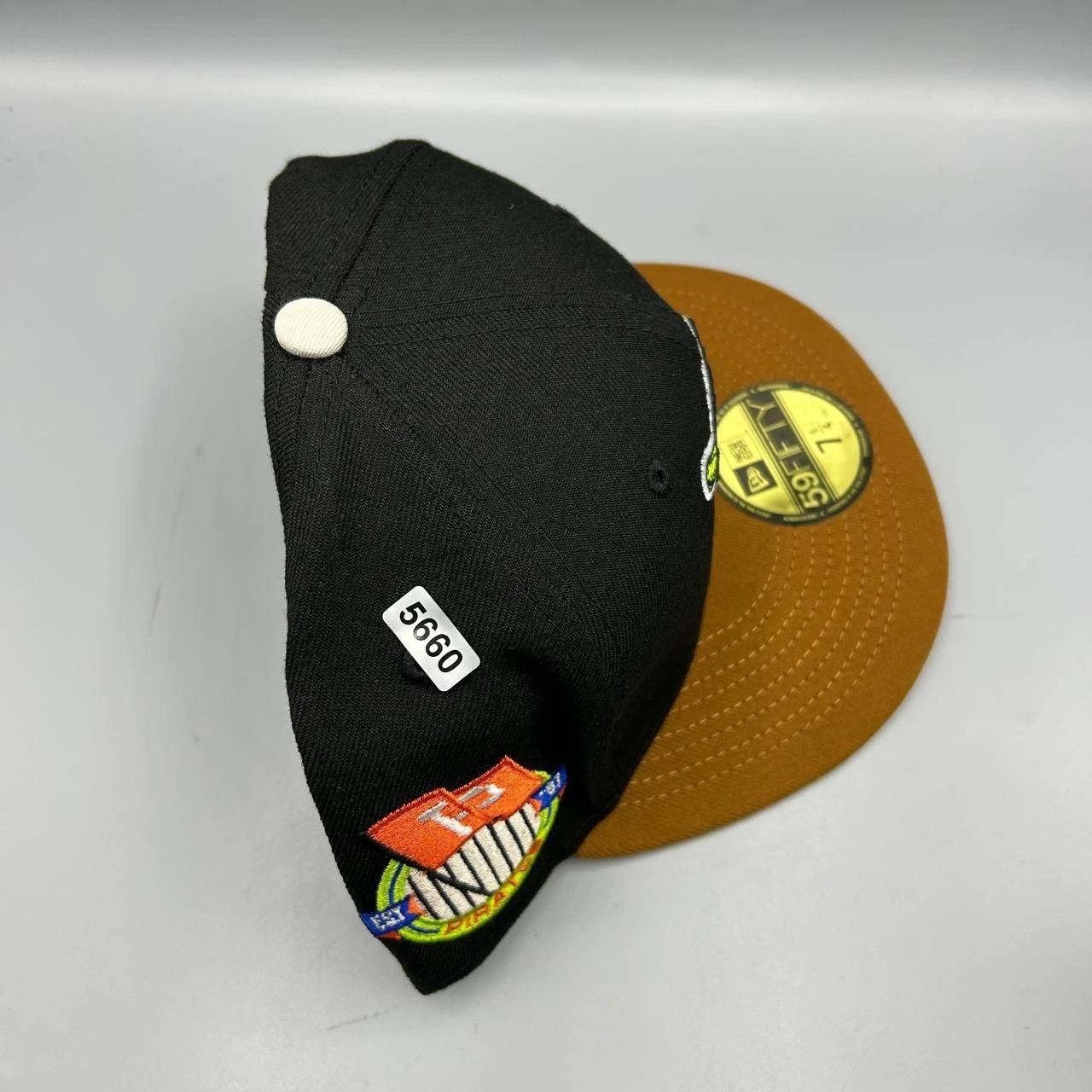 New Era Pittsburgh Pirates Hat Men 7 1/4 Black Brown MLB Fitted Cap Size ONE SIZE - 9 Thumbnail
